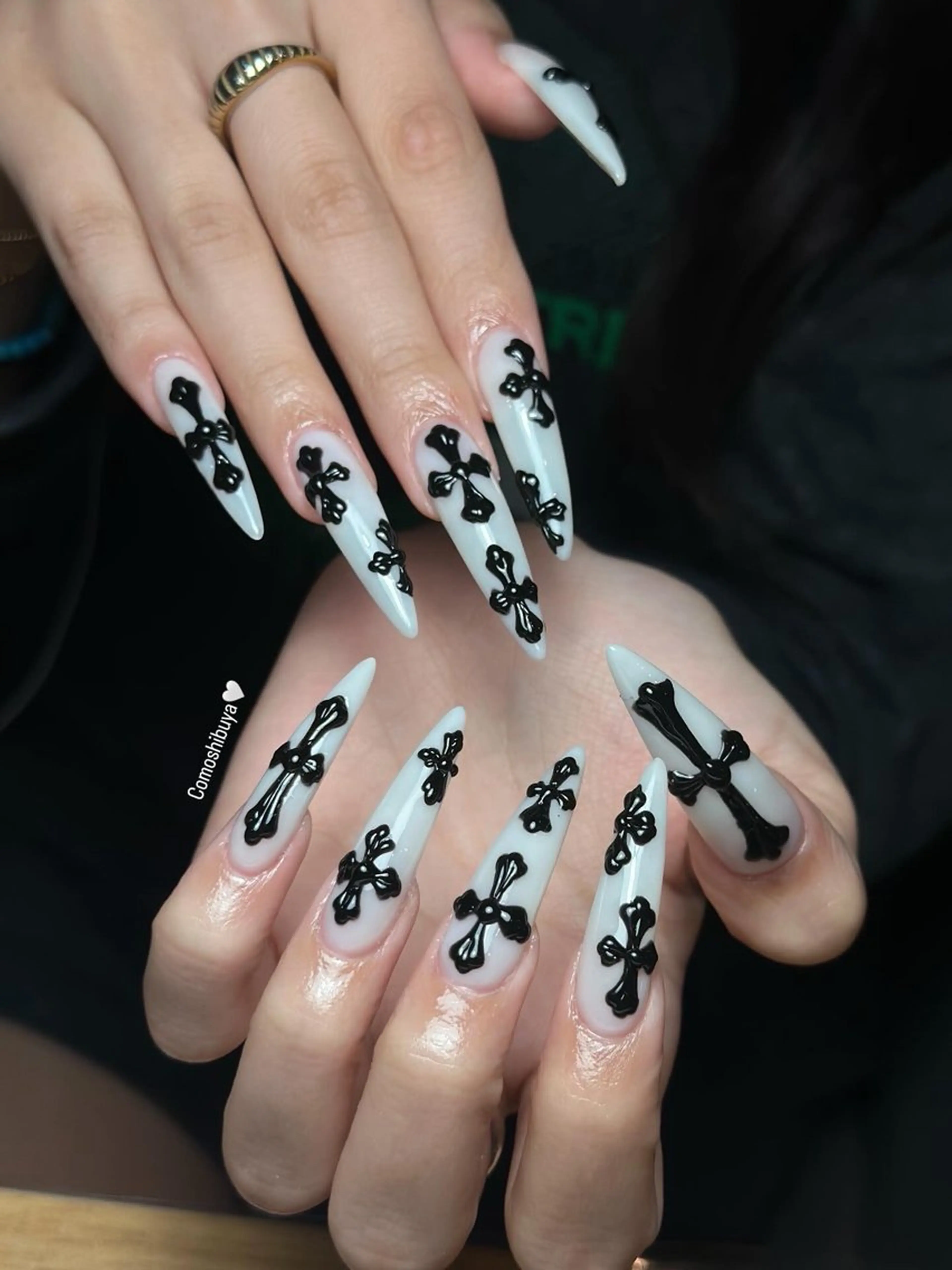 ネイル 韓国ネイル シンプルネイル ワンホンネイル ハンドネイル CoMo Nail Studio所属・CoMo Nailのネイルデザイン