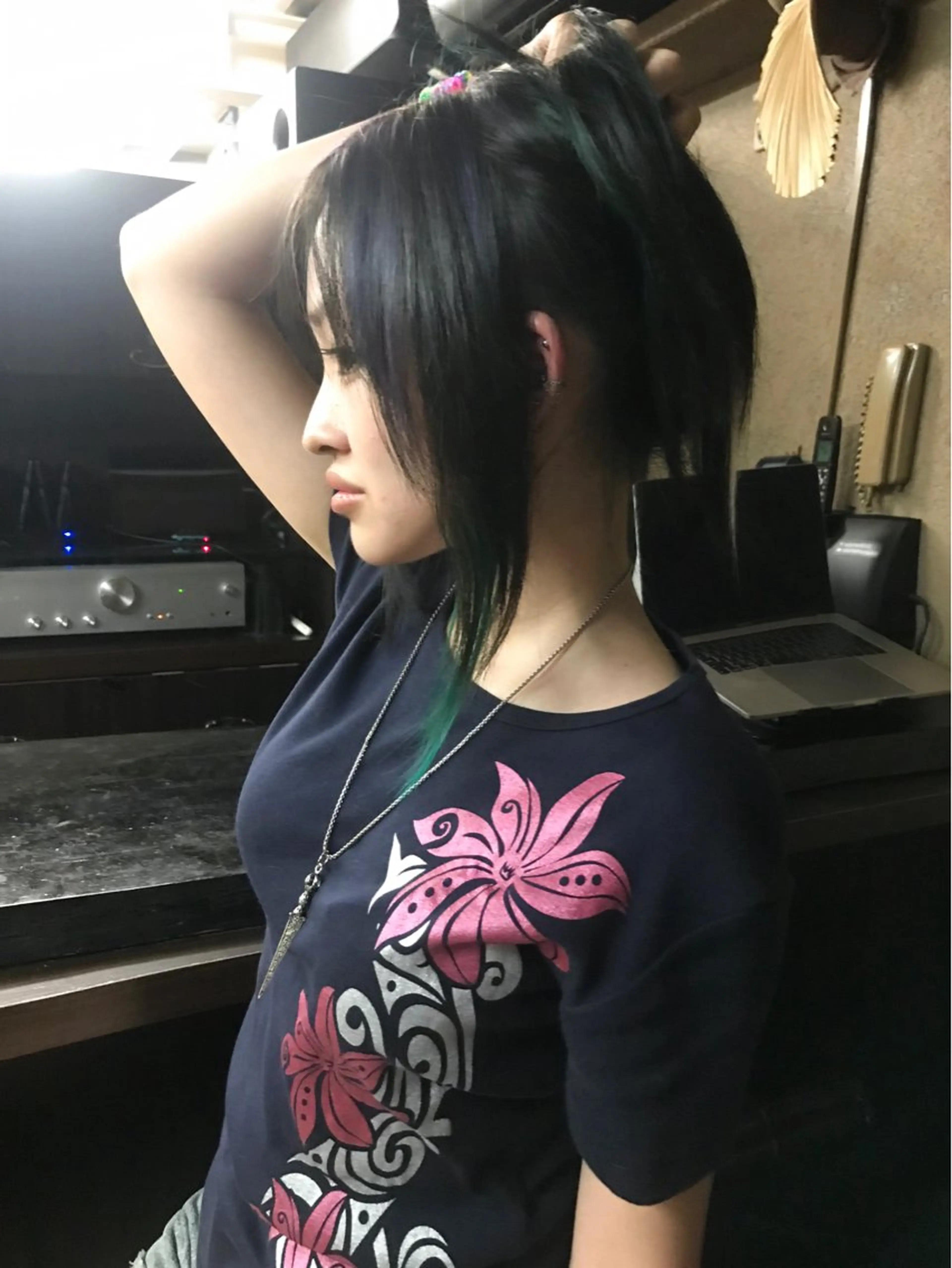 セミロング カラー toshima akariのヘアスタイル