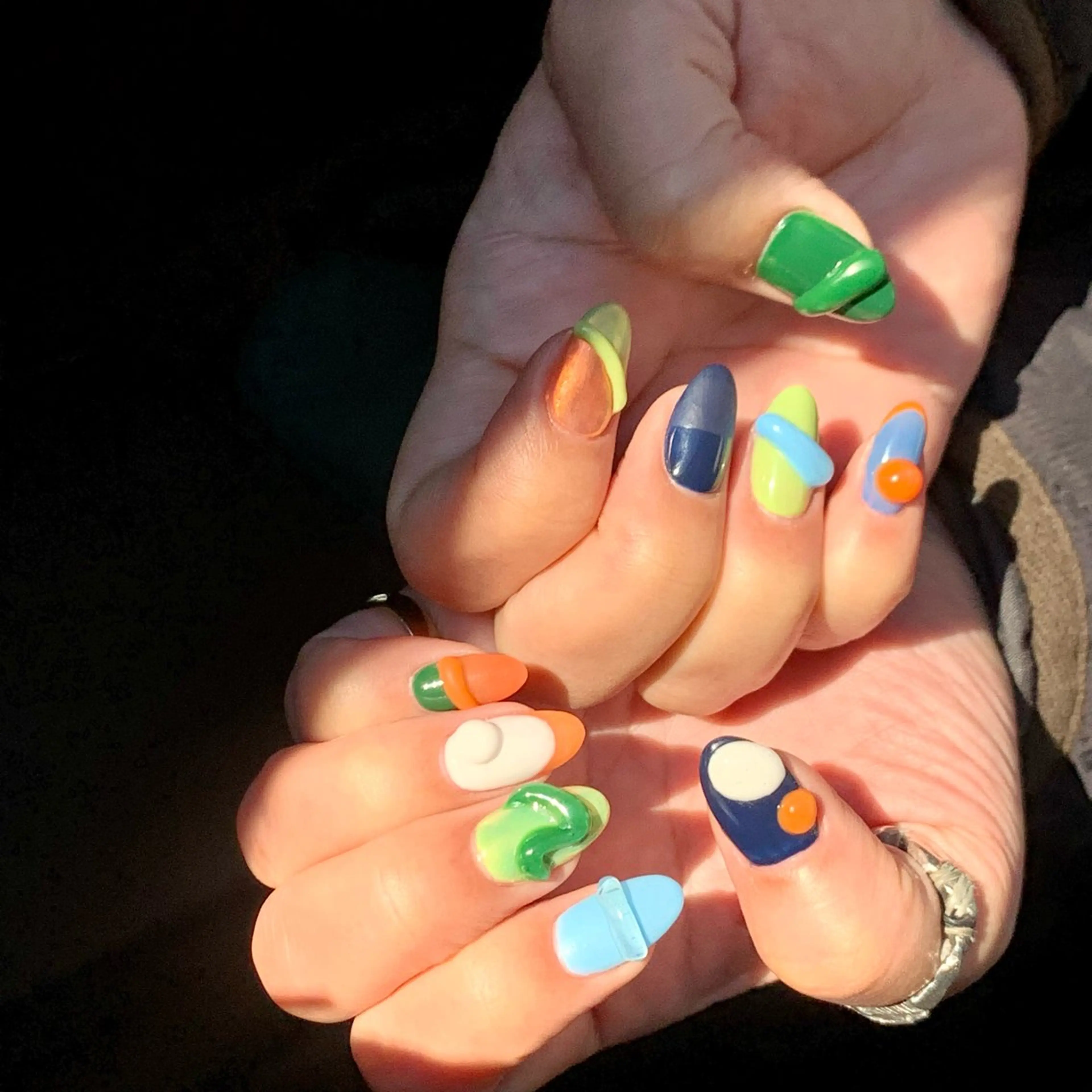 ネイル bloom beaute北堀江所属・murakami Kiyomiのネイルデザイン