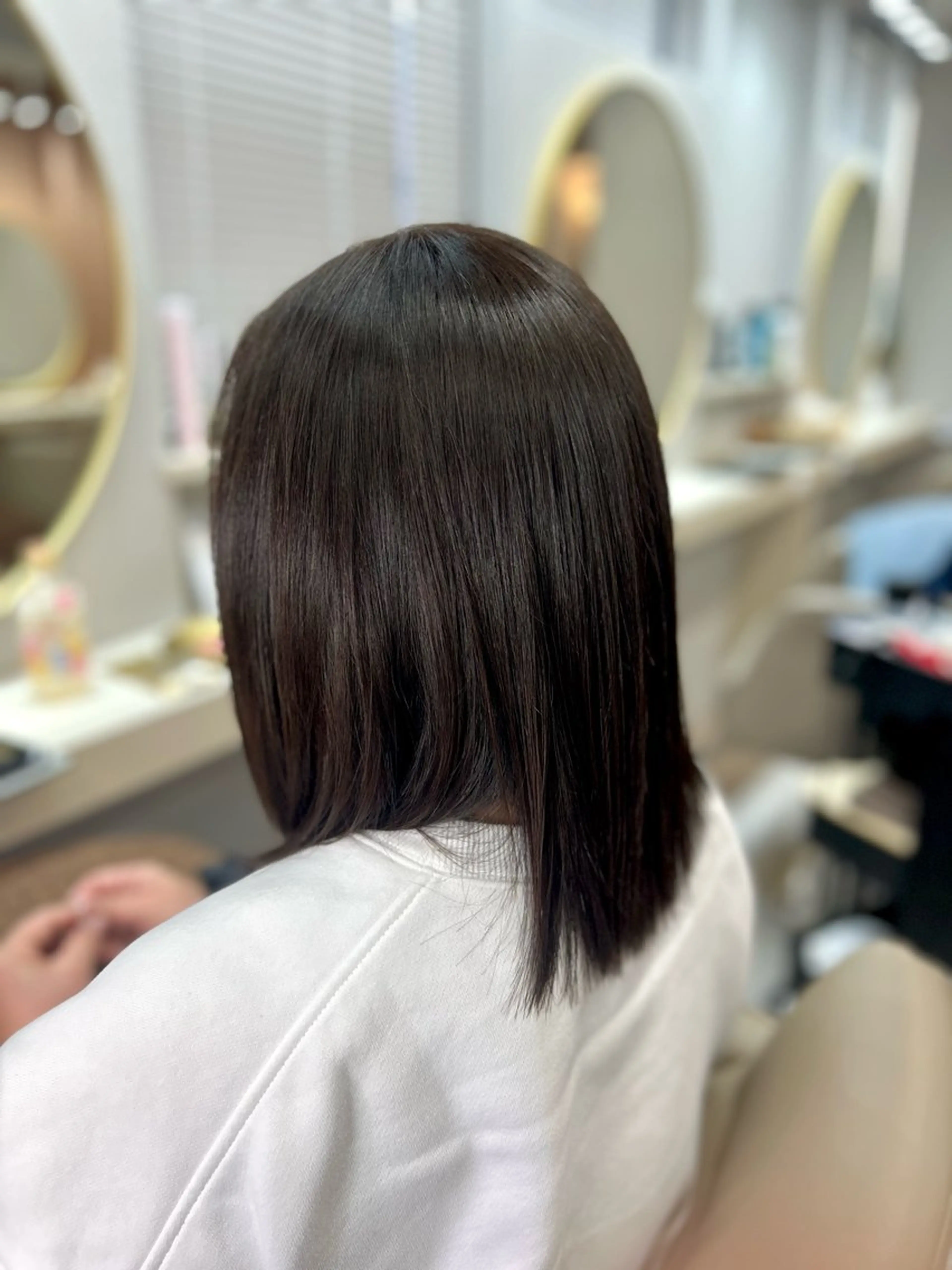 ミディアム ミディアムレイヤー レイヤーカット カット 池田 太一のヘアスタイル