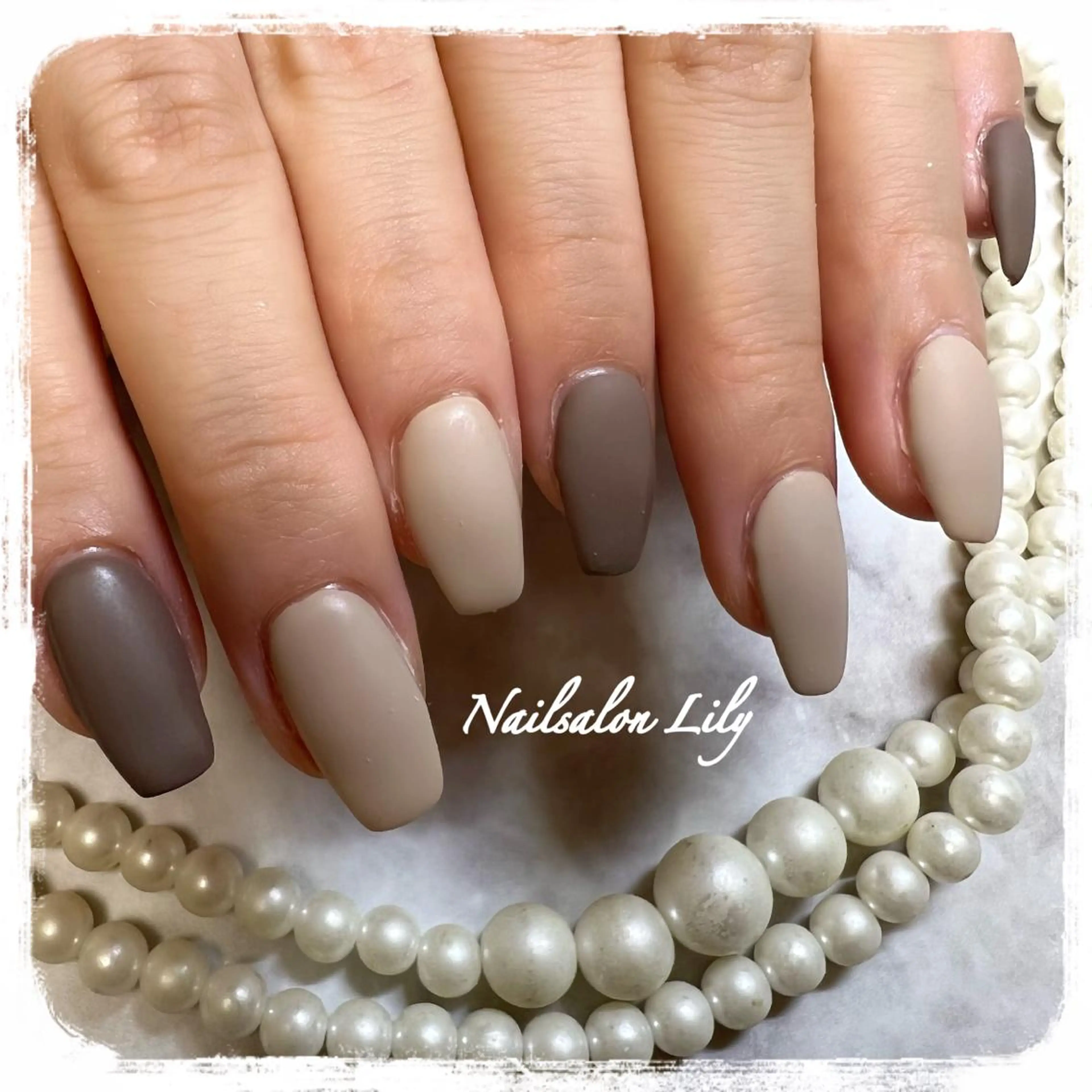ネイル Nailsalon Lilyのネイルデザイン