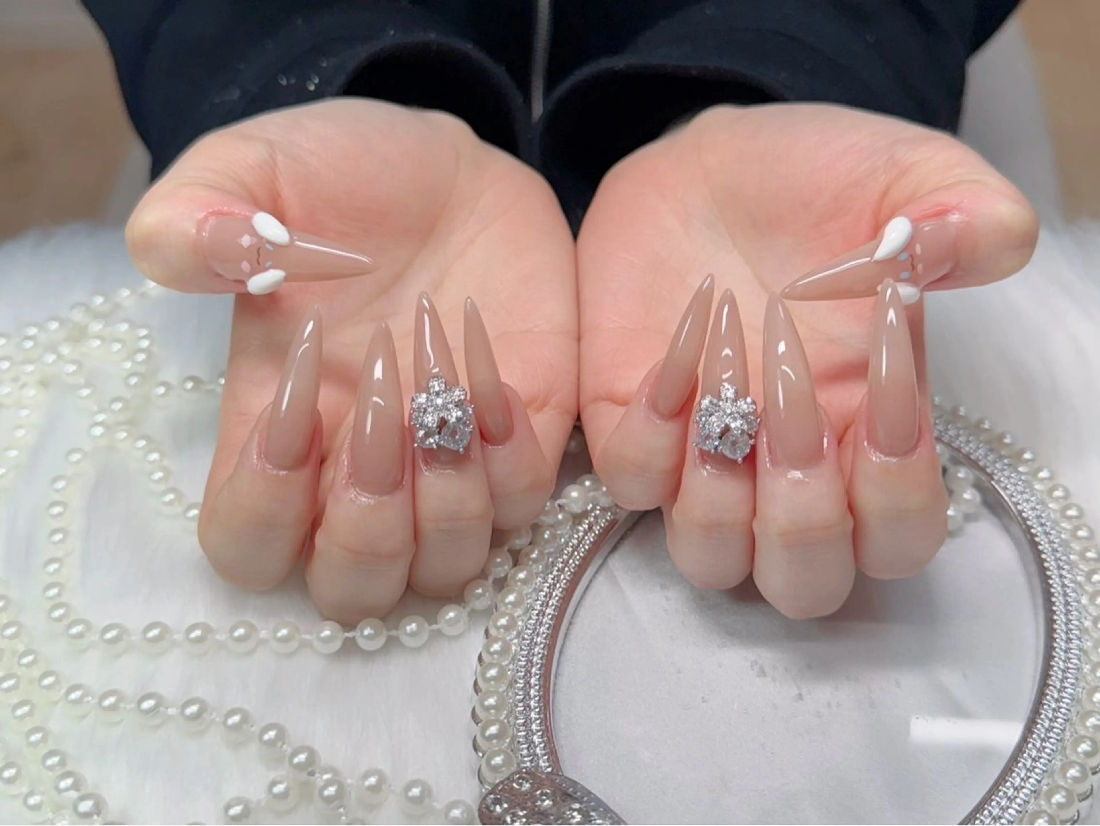 ネイル アートネイル ジェルネイル グラデーション キラキラネイル 韓国ネイル MIYU．nail Mariaのネイルデザイン