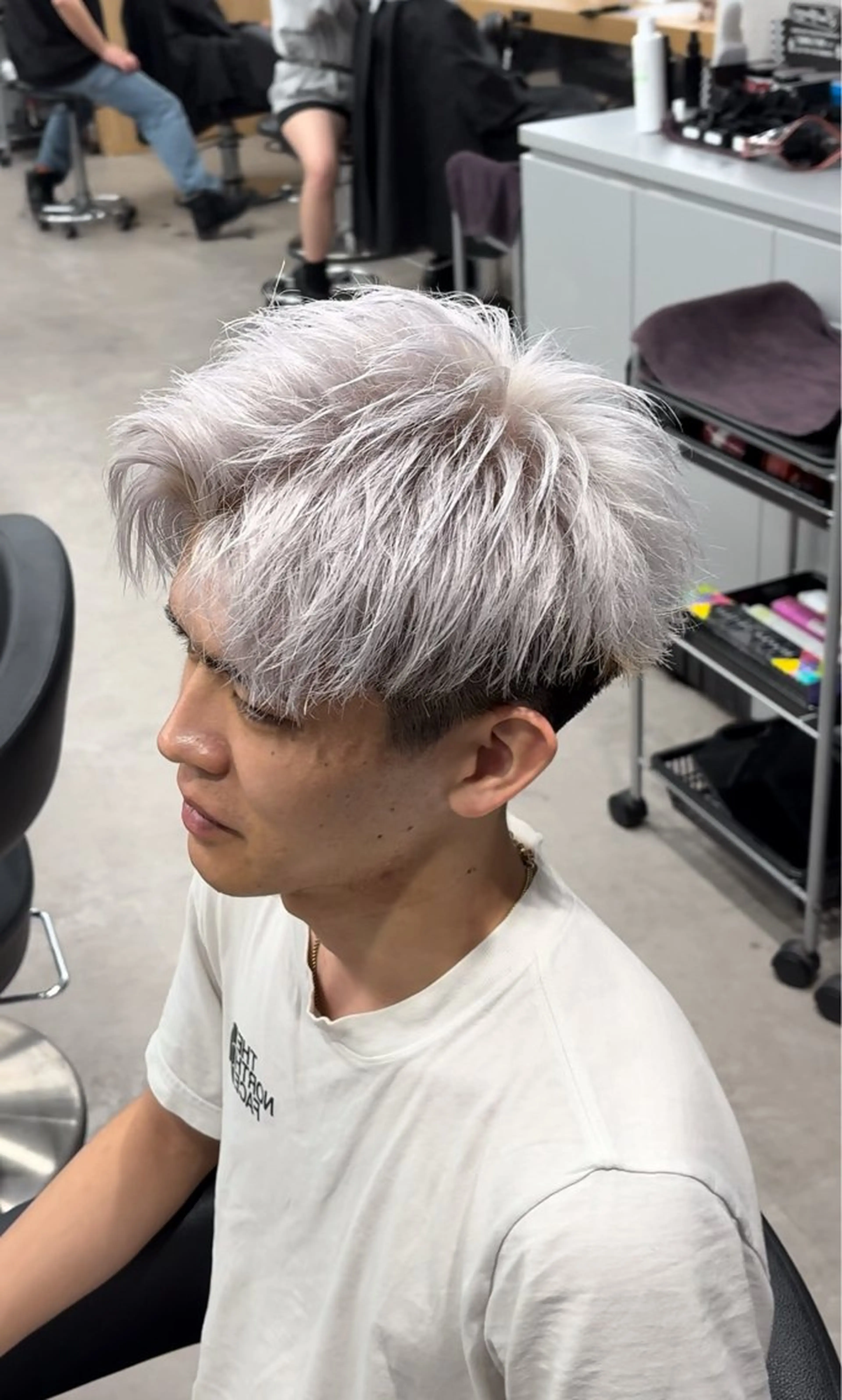 ヘアアレンジ メンズ フェザーオーダー Ｎｏ．1美容師のヘアスタイル