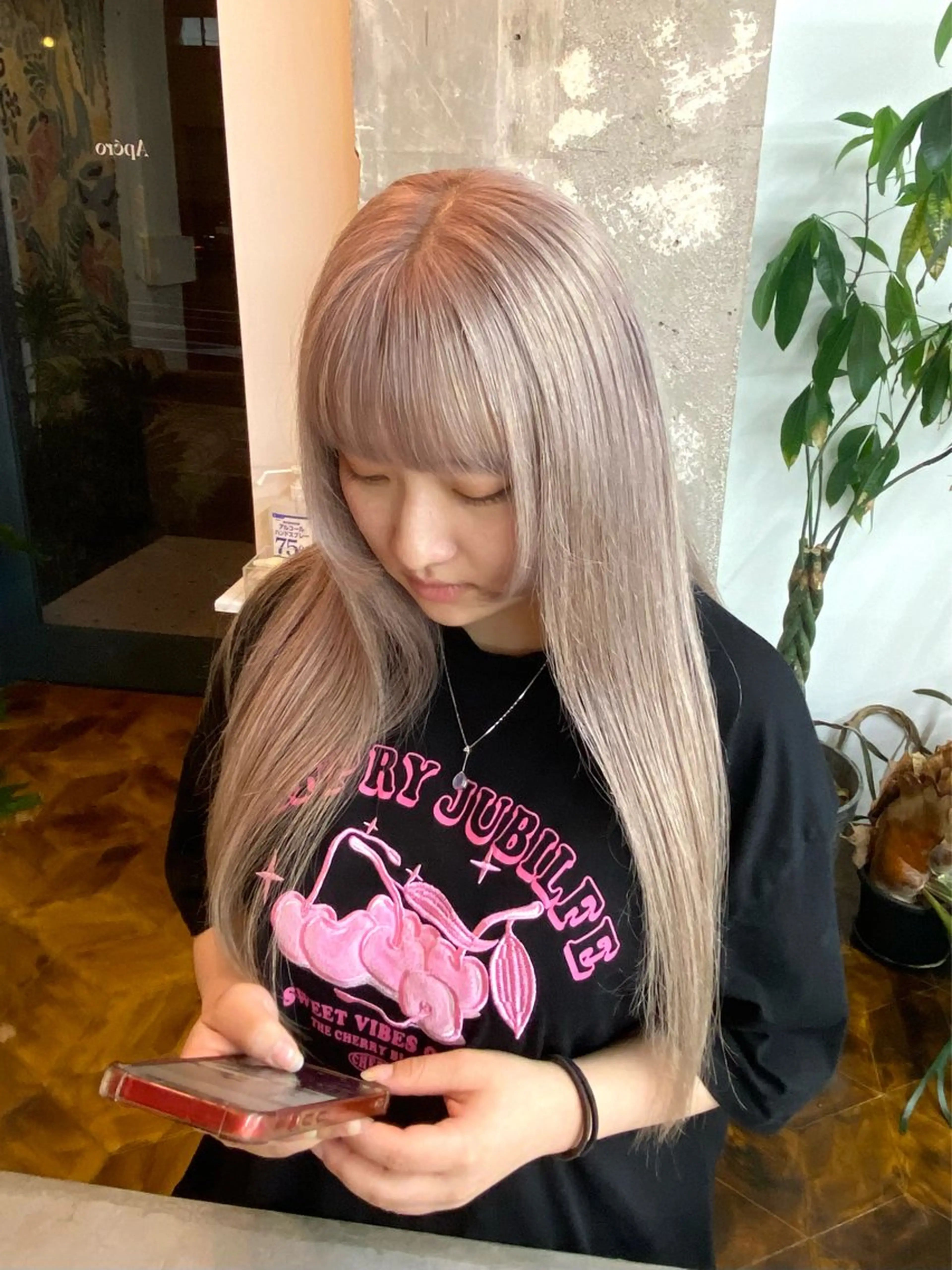 カラー ブリーチ Apero/ 🎀madoka🎀のヘアスタイル