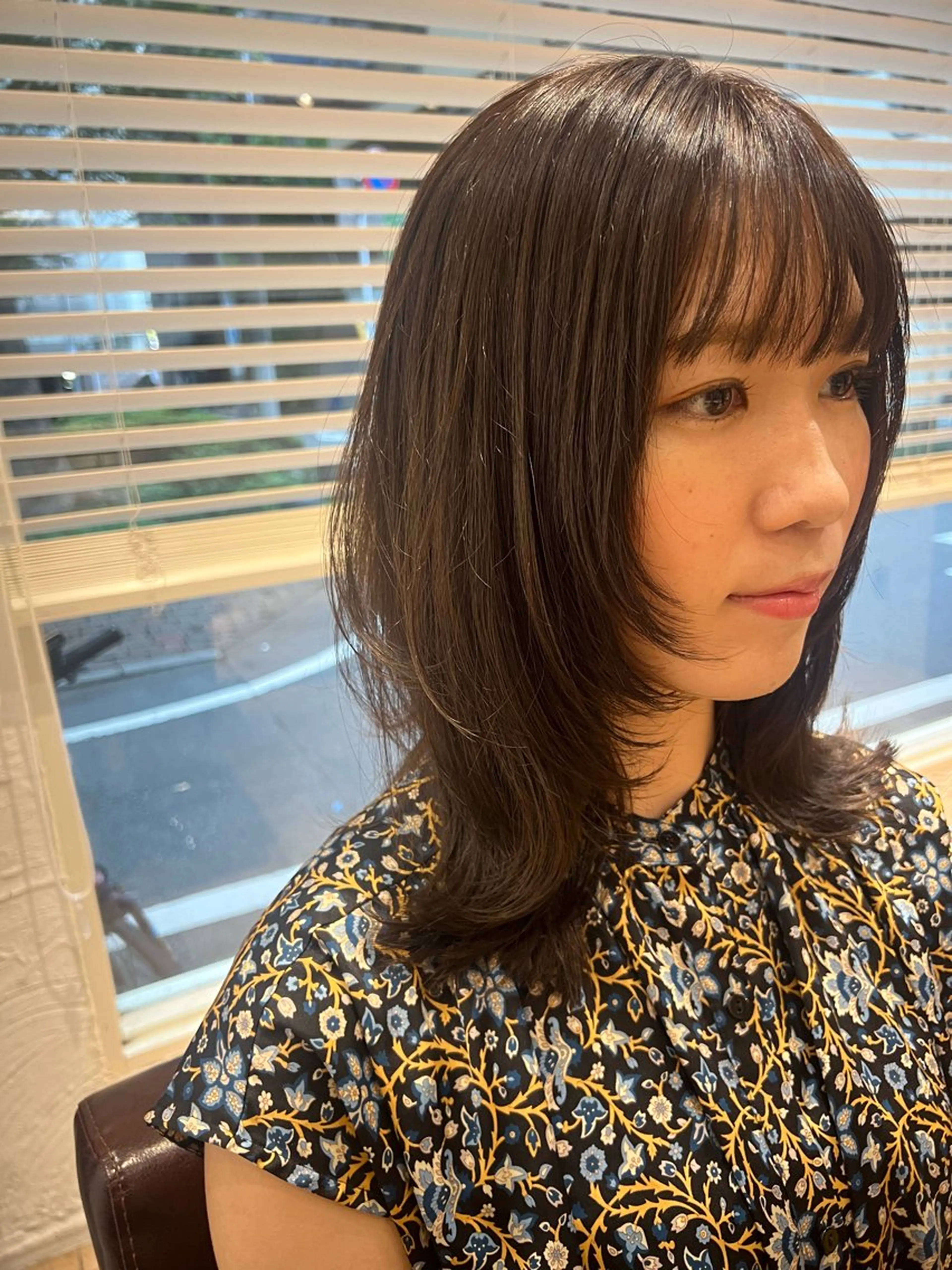 ミディアム カラー 🥀韓国ヘア🥀 宮津真菜のヘアスタイル