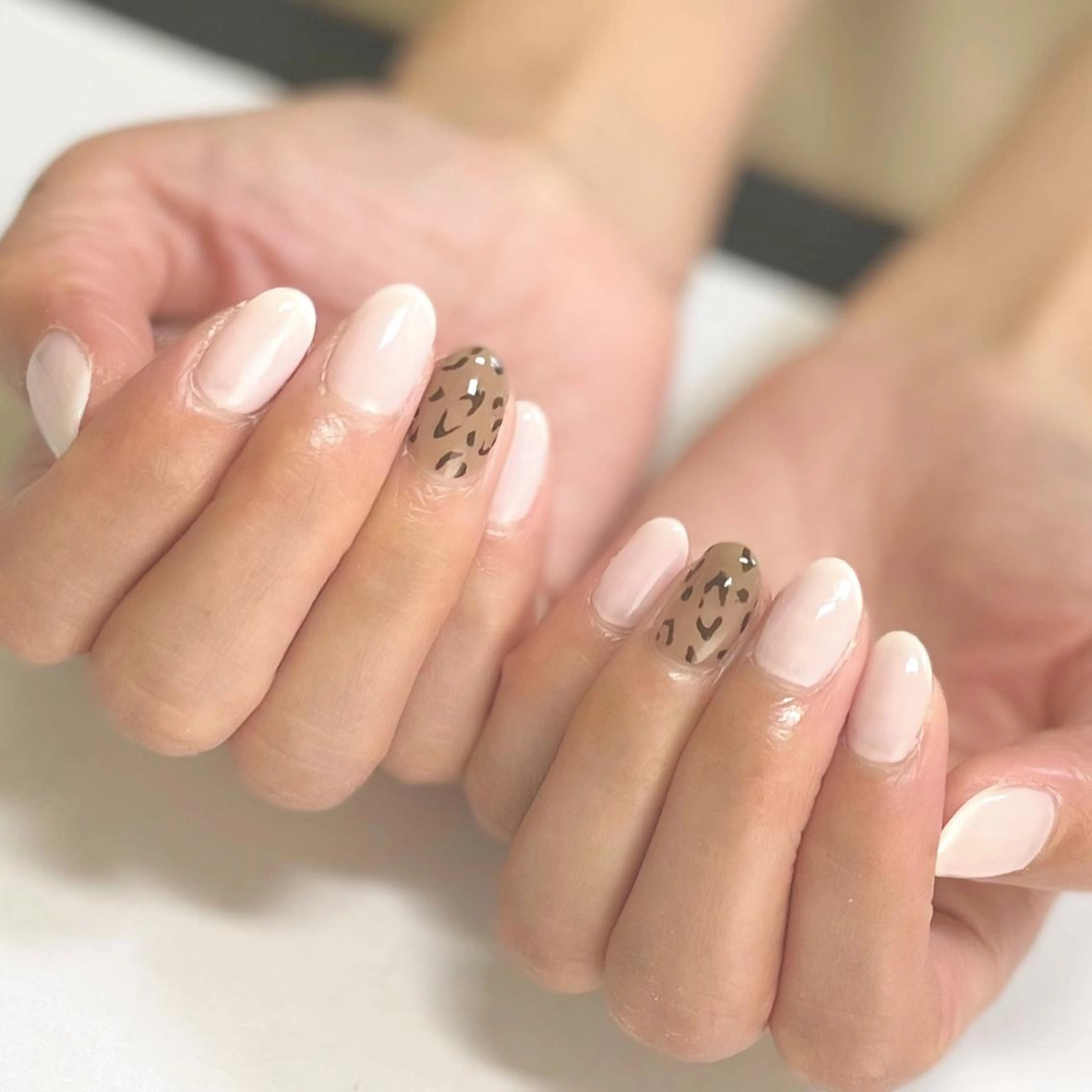 ネイル KOMINE TOMOKOのネイルデザイン