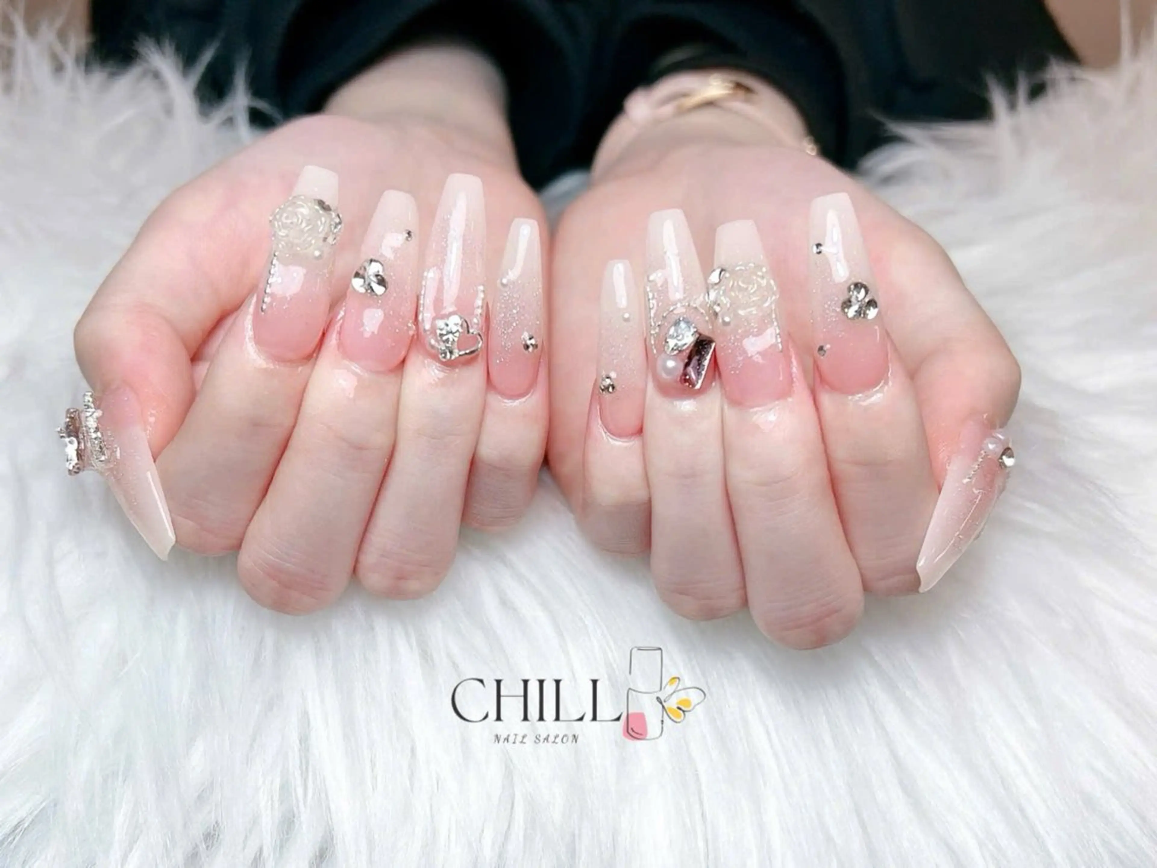 ネイル ハンドネイル Nail salon CHILL 【ネイルサロン チル】大須店所属・Nailsalon CHILL大須店💅のネイルデザイン
