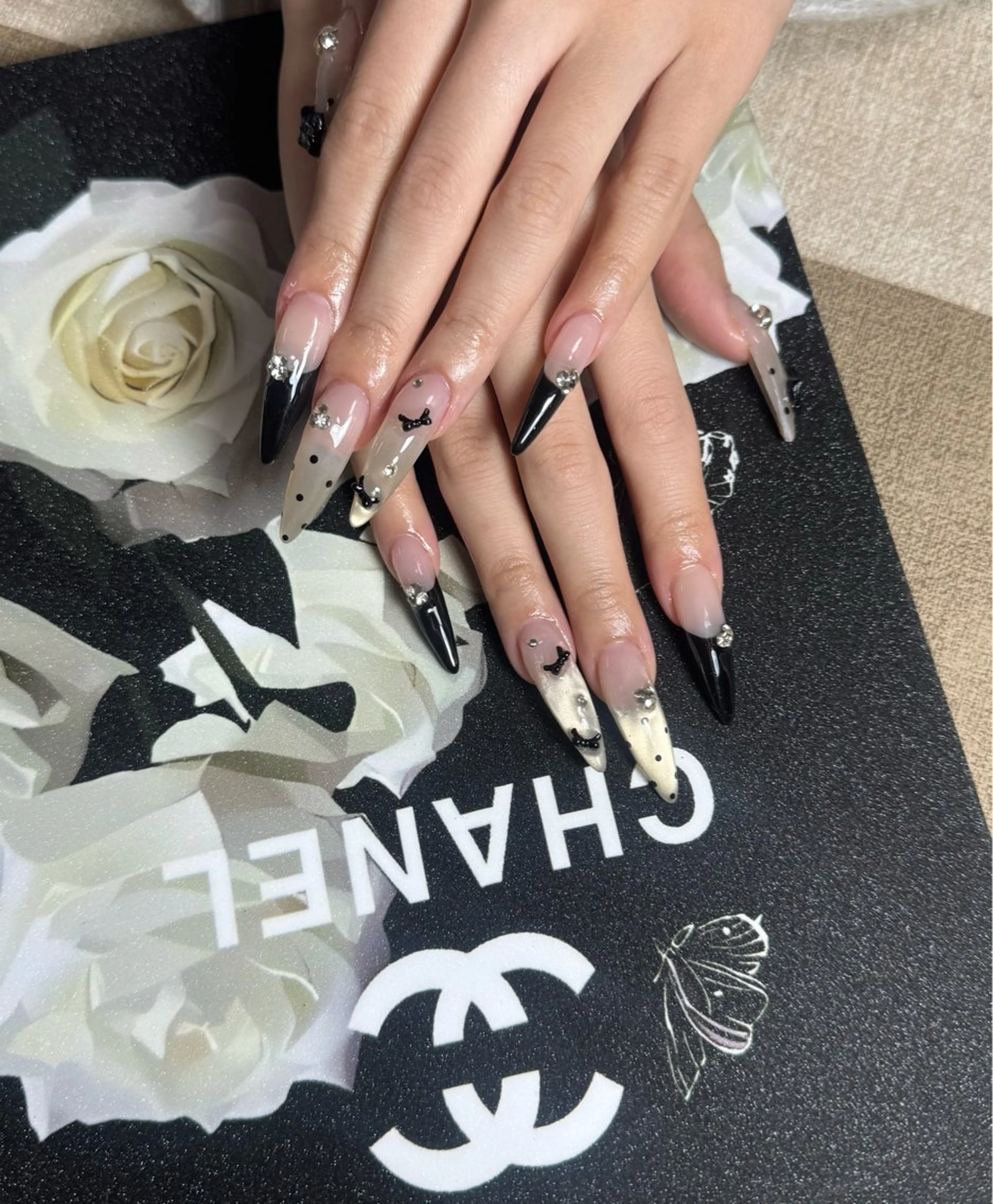 ネイル ハンドネイル U.mi Nail Salonのネイルデザイン