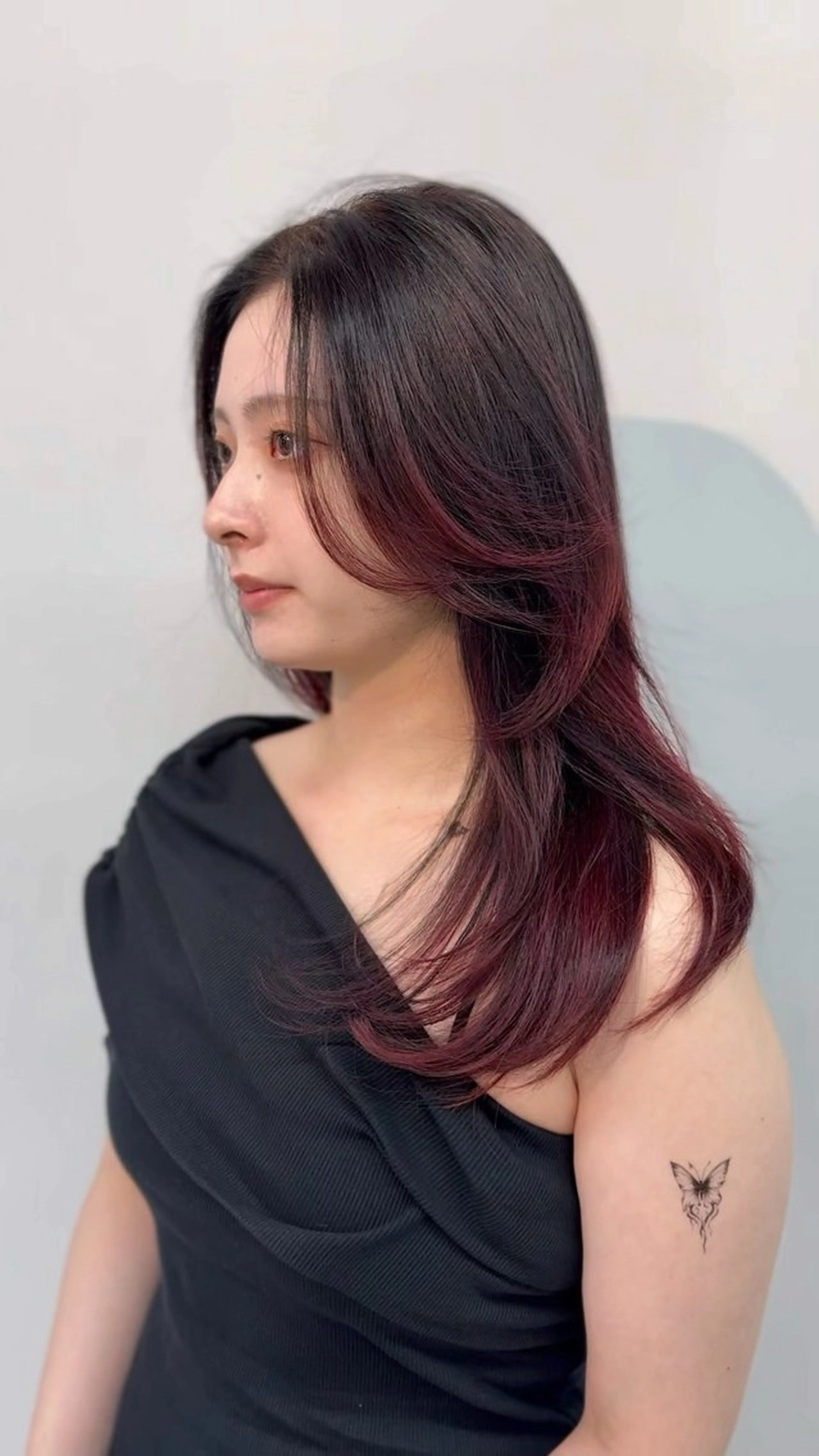 ロング 【レイヤーカット】 キサヌキミワのヘアスタイル