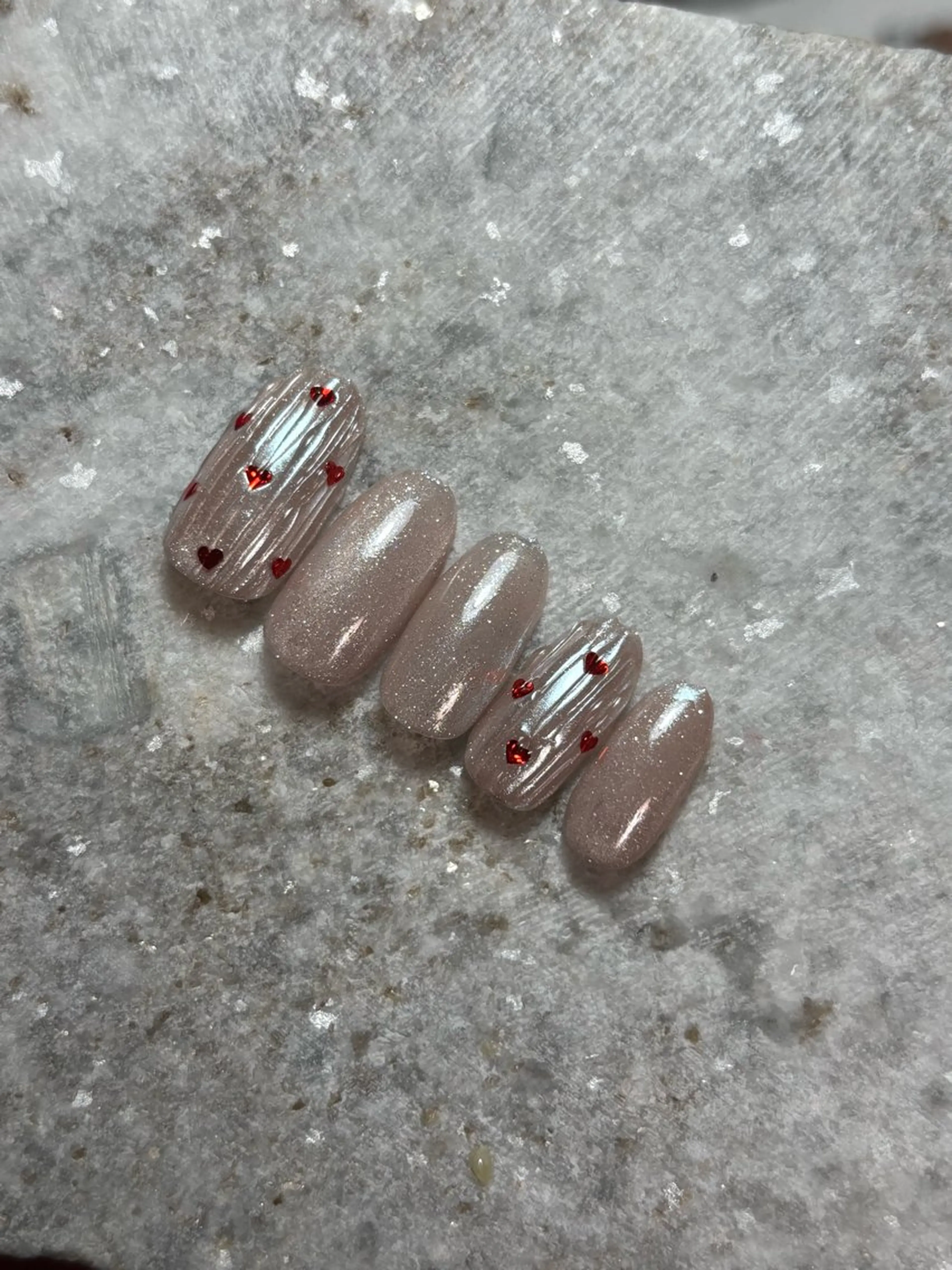 時短!ハートホロ💓マグネット×ミラー×バカラネイル✨口コミ投稿でジェルオフ、ケア無料👼の写真