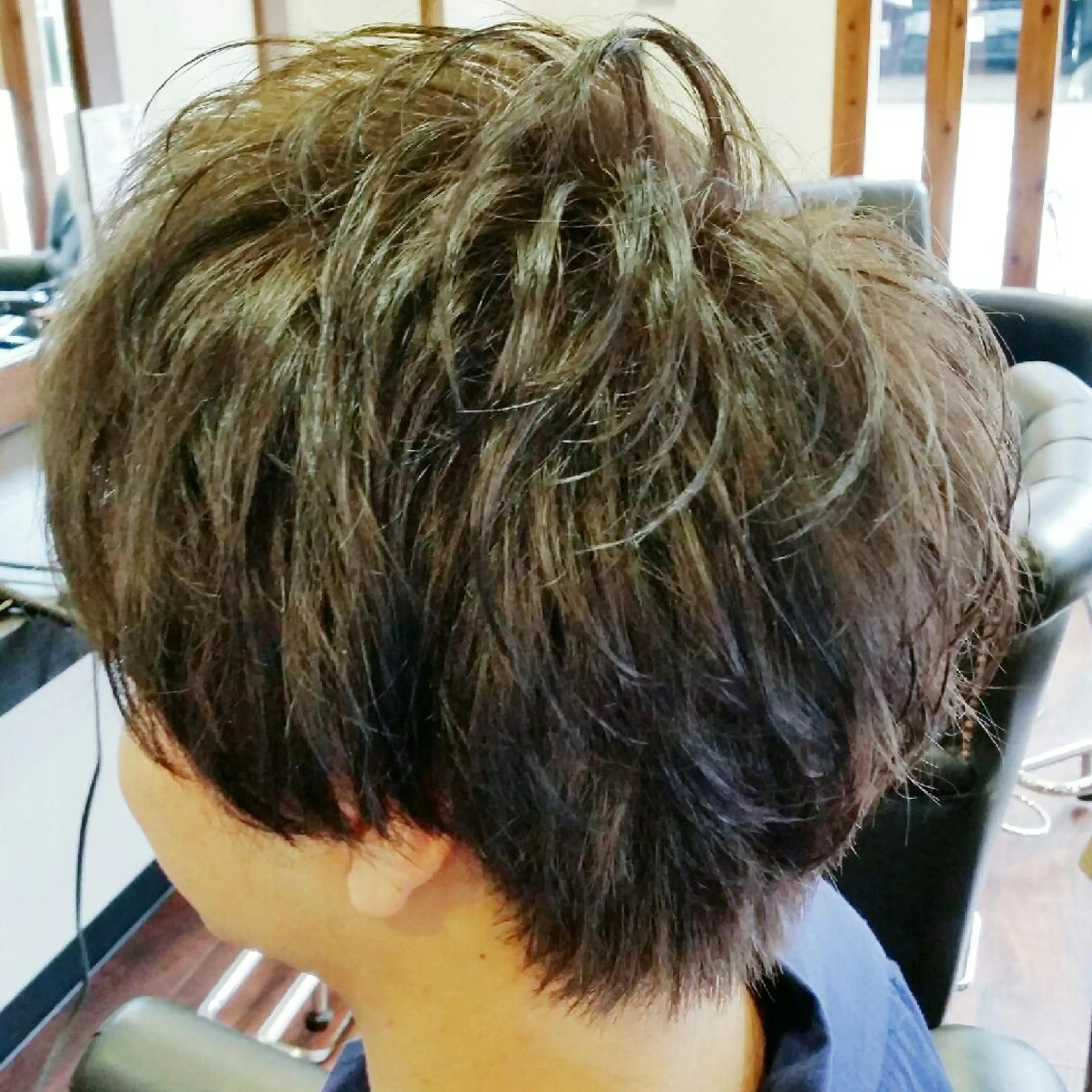 ミディアム パーマ メンズ ミディアムパーマ メンズパーマ 山中 誠一朗のヘアスタイル
