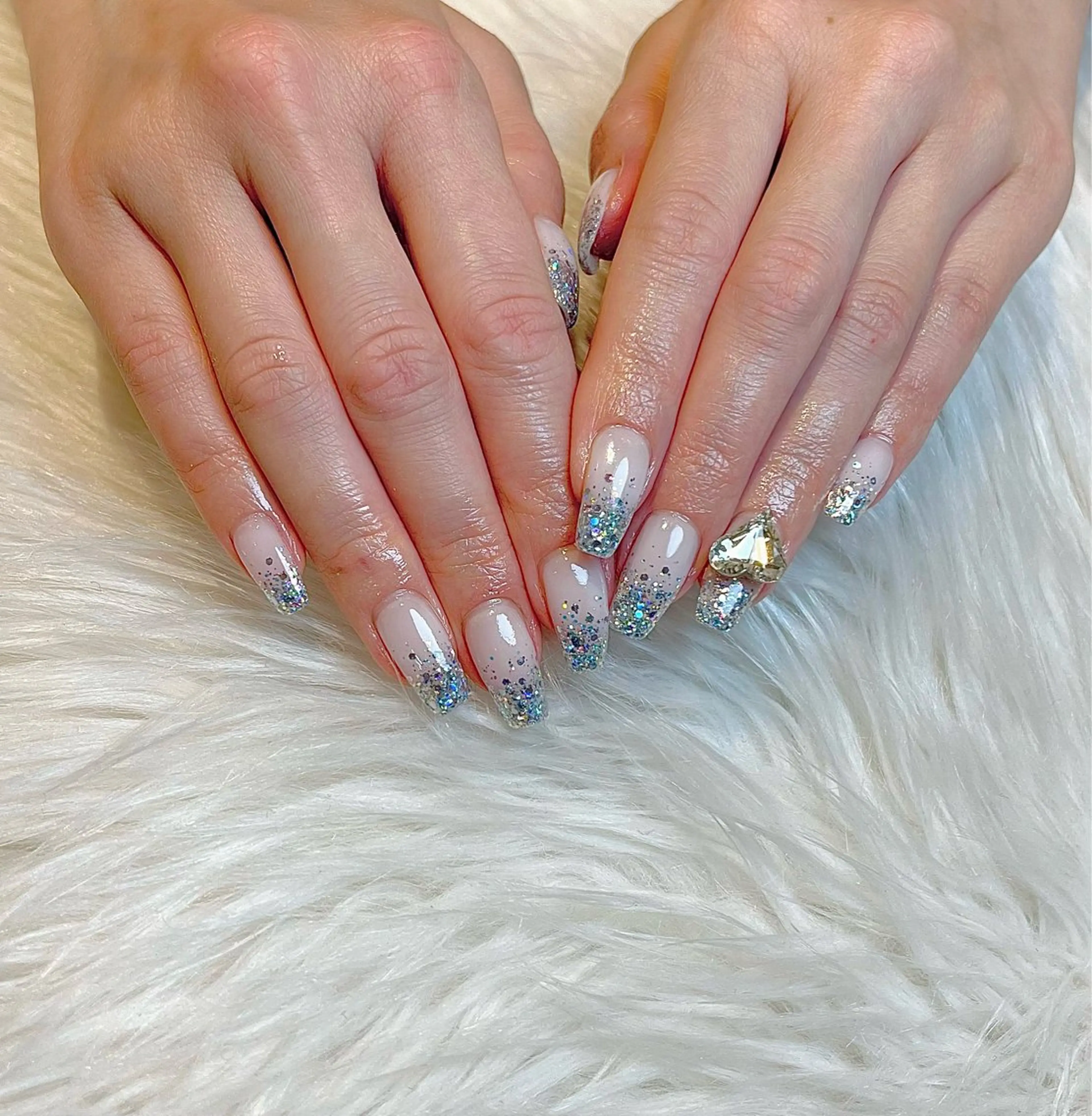 ネイル ラメ(グリッター) ラメグラデーション ワンカラーネイル ハンドネイル Lino+ ネイル&よもぎ蒸しのネイルデザイン