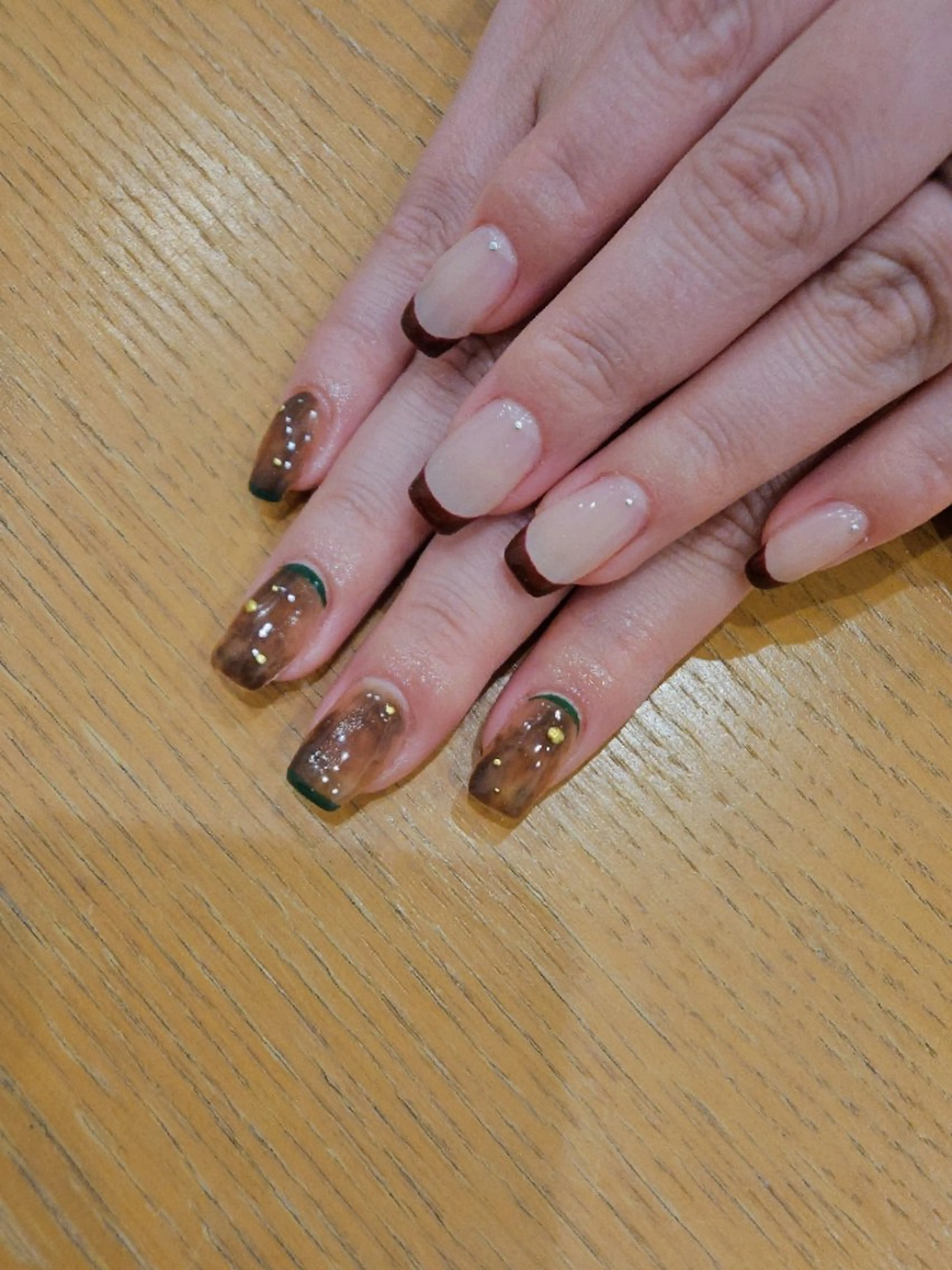 ネイル ハンドネイル 関口 友菜のヘアスタイル