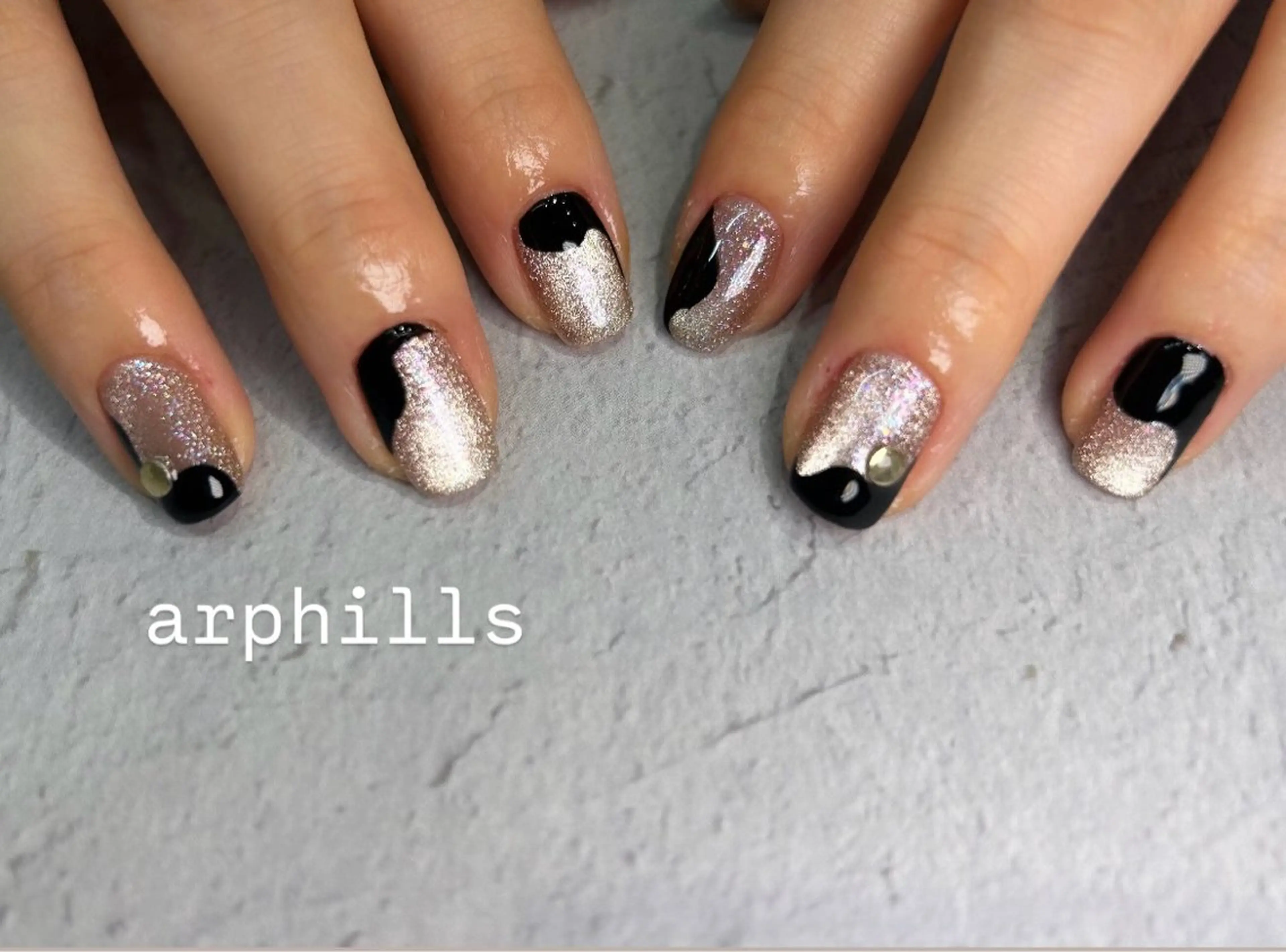 ネイル Allybell🫧 yuriのネイルデザイン