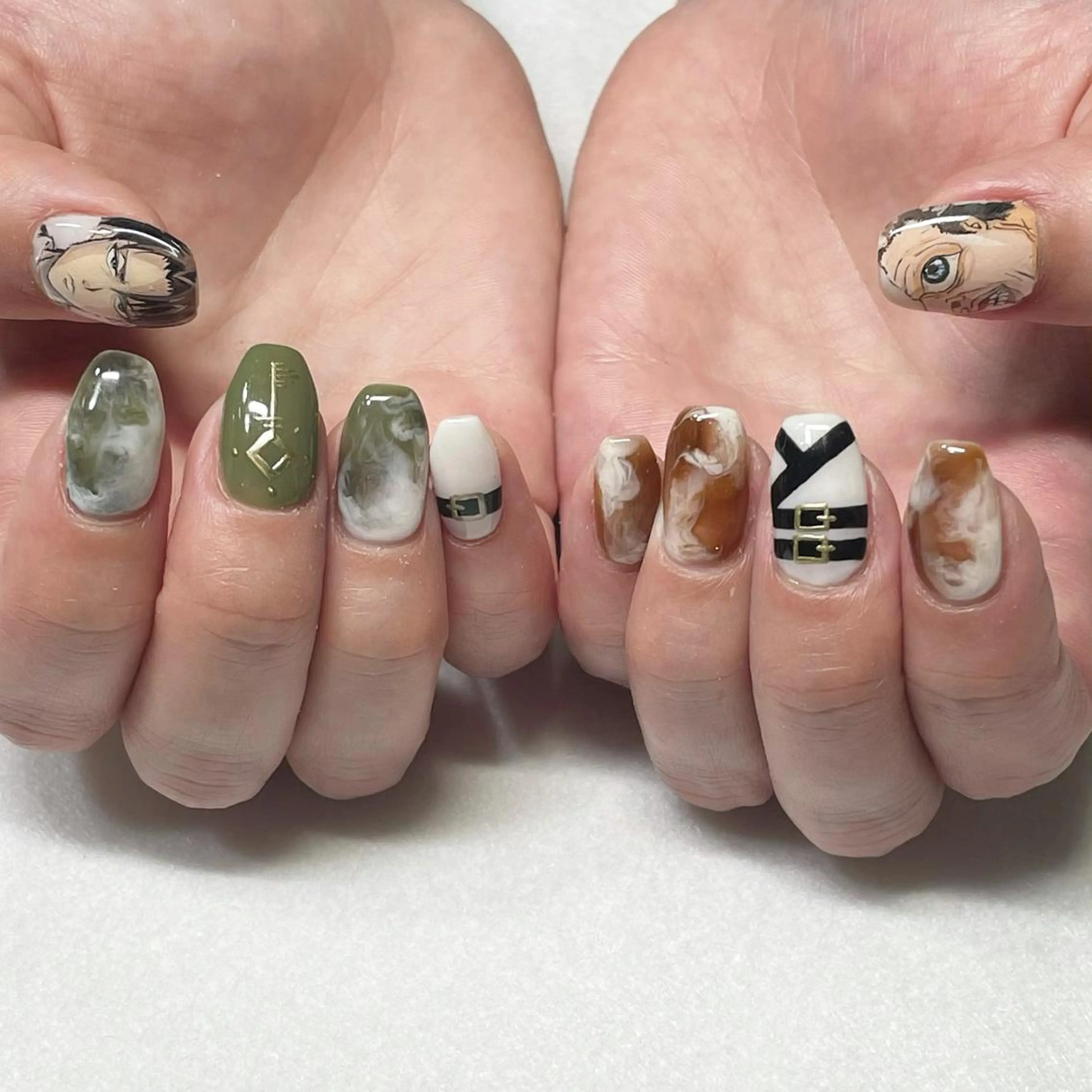 ネイル 東 千夏のネイルデザイン