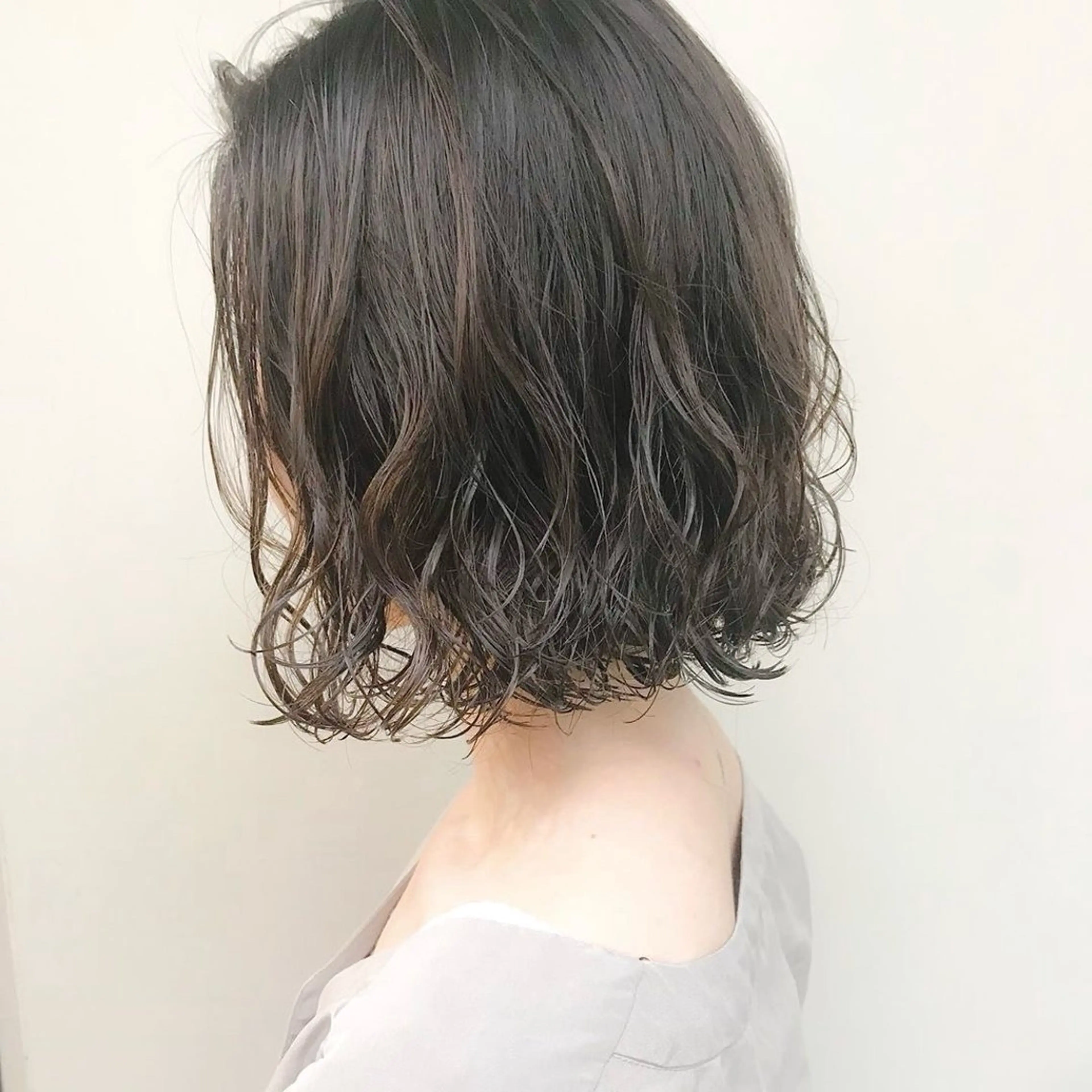 ショート ワンレンボブ ボブ 六本松航空所属・金原 愛珠のヘアスタイル