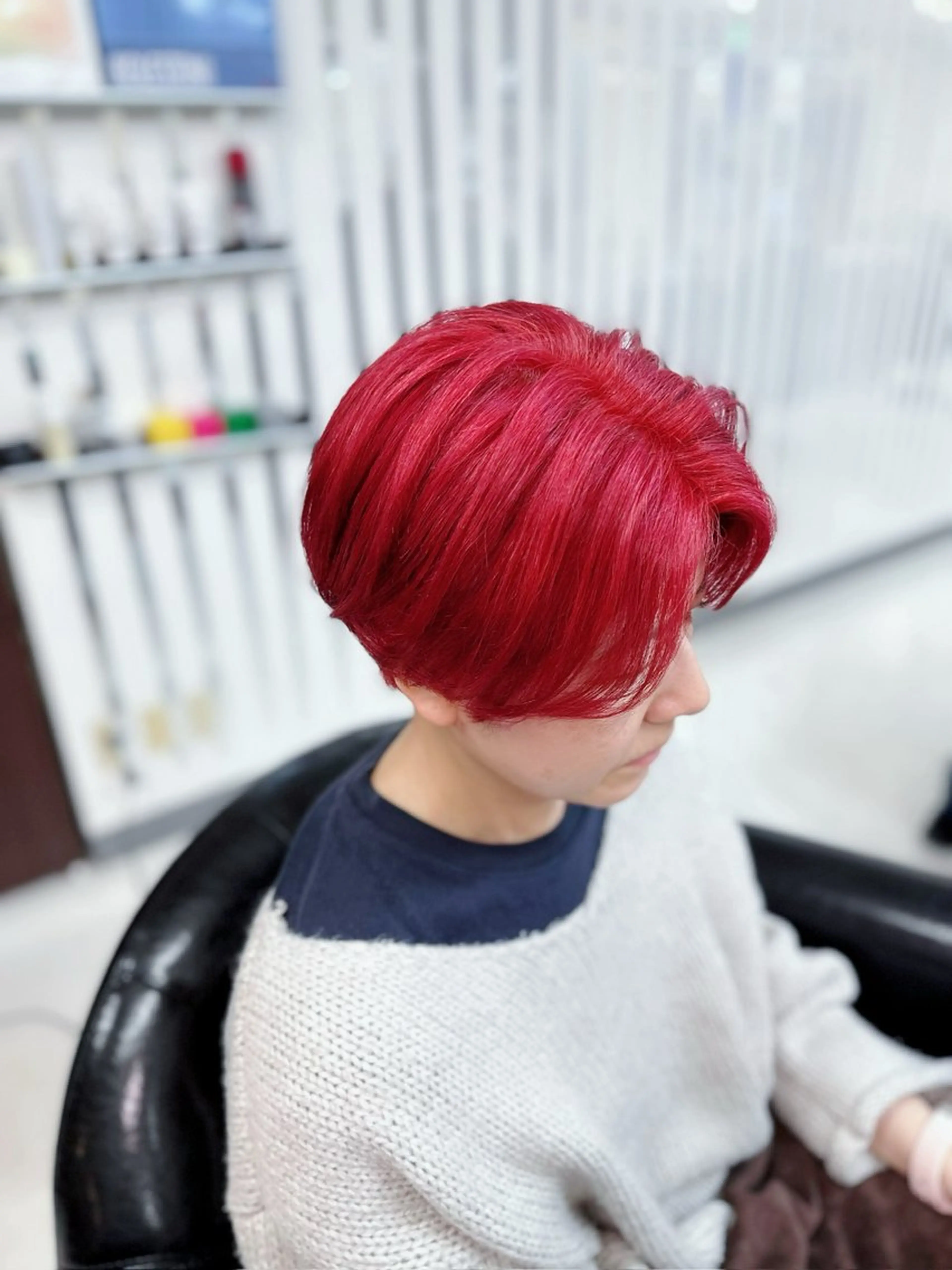 ショート カラー ハンサムショート ハイトーンカラー ショートヘア ヘアカラー トリートメント YURI ✨のヘアスタイル