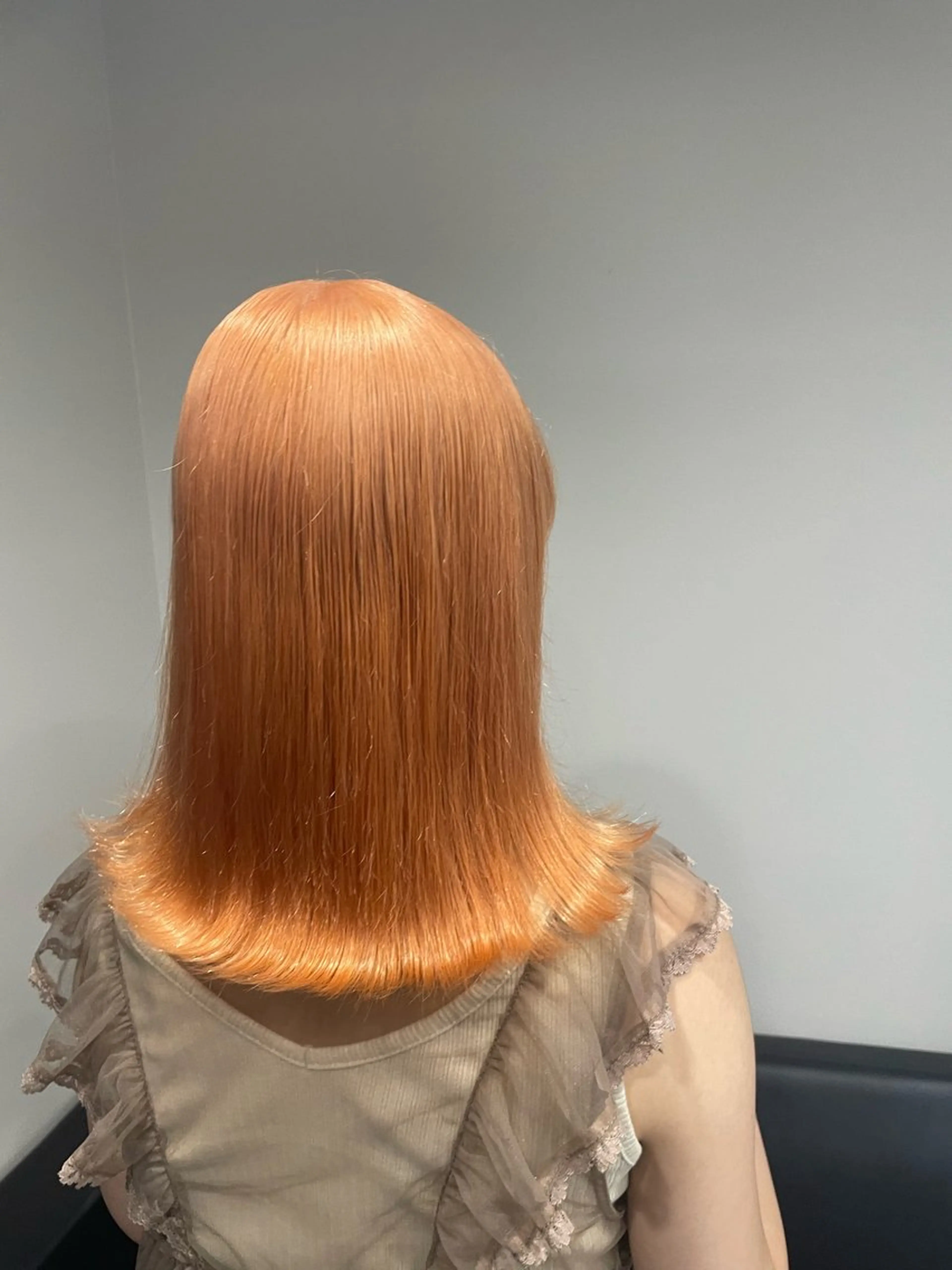 セミロング カラー ヘアカラー トリートメント ベレーザ渋谷所属・🦋ハイトーン・髪質 改善🦋成嶋 朋希のヘアスタイル