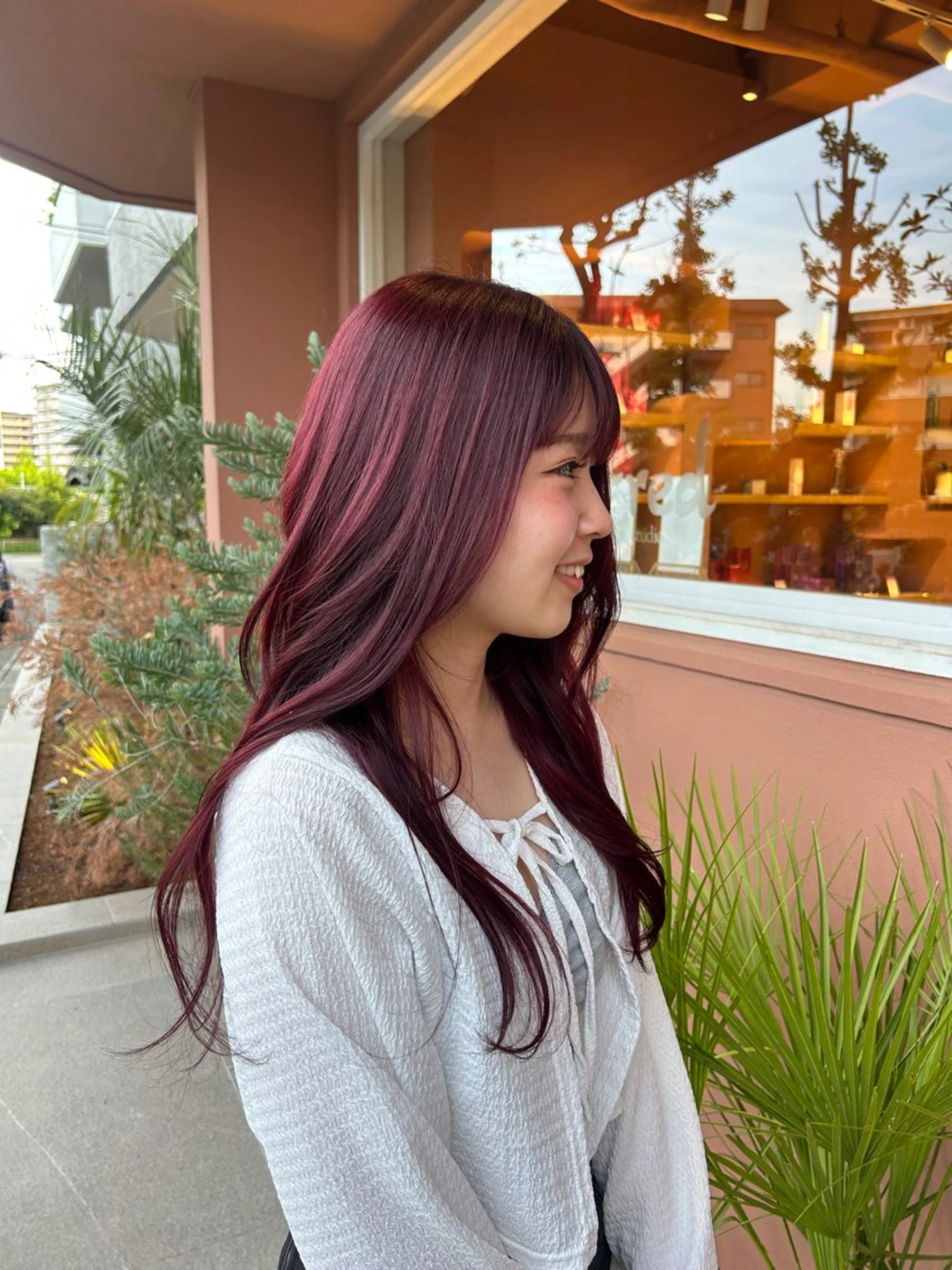 カラー Inity／ Nina✩.*˚のヘアスタイル