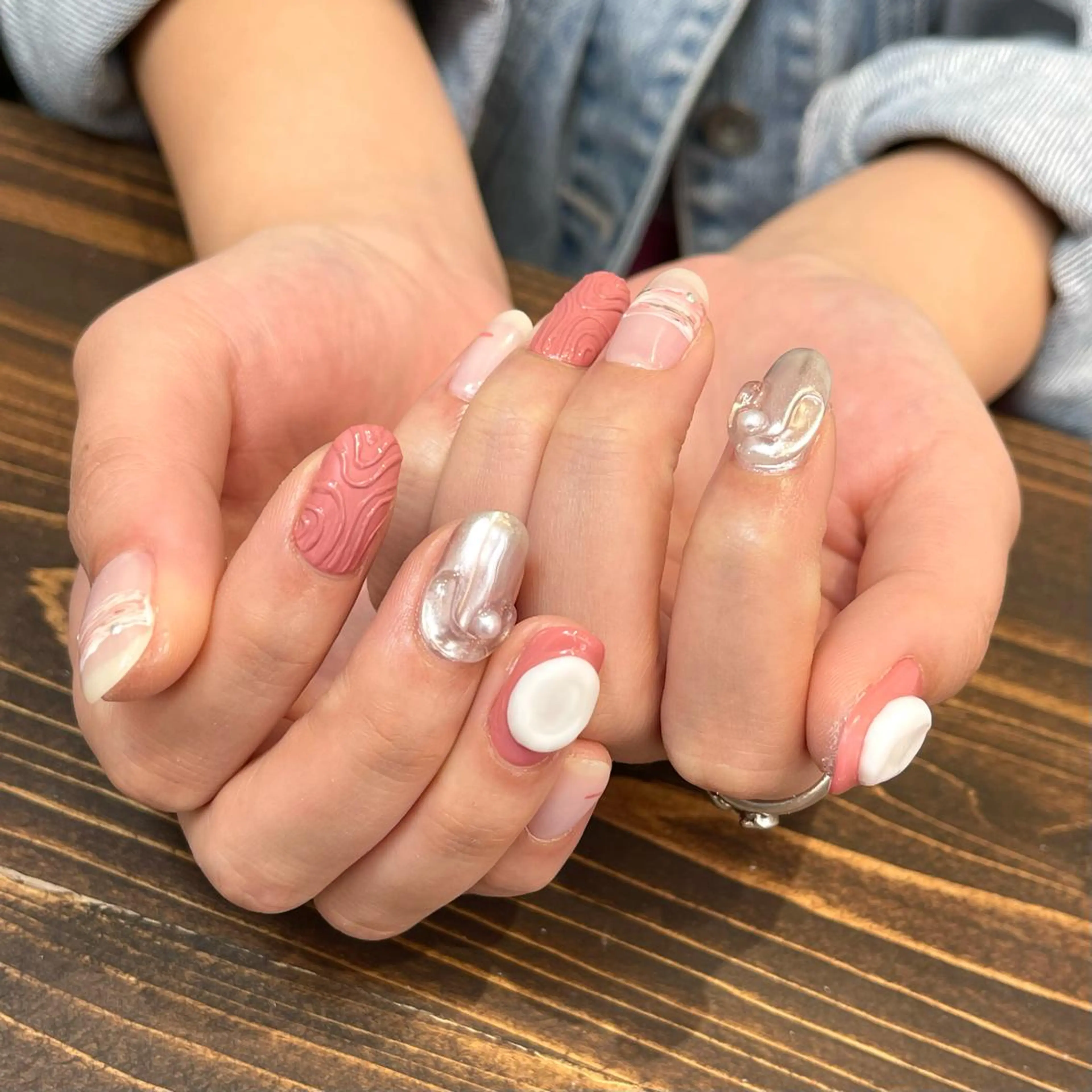 ネイル アートネイル ジェルネイル ニュアンスネイル オフィスネイル ピンク ハンドネイル kinjo yuaのネイルデザイン