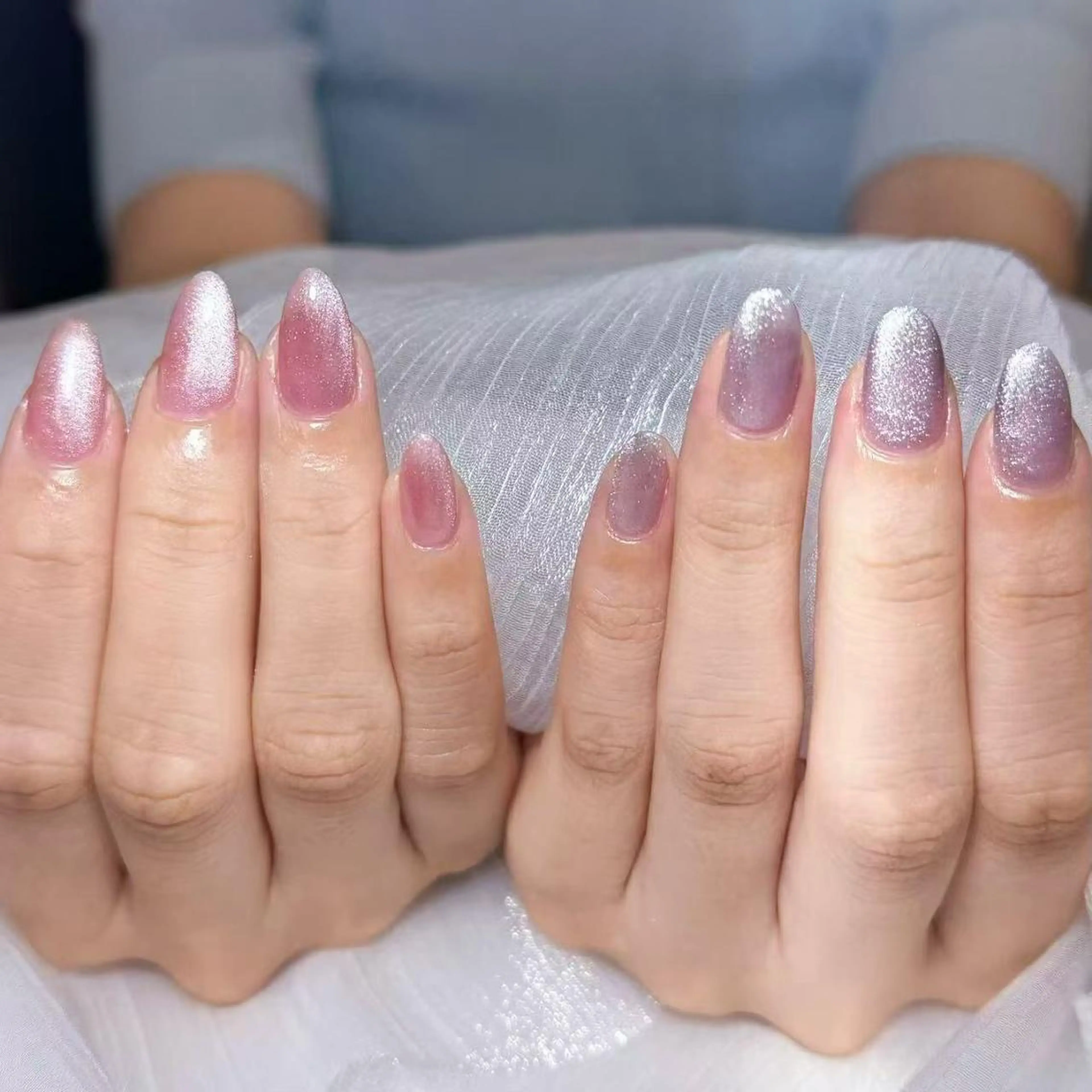 ネイル アートネイル オーロラネイル ガーリー キラキラネイル 韓国ネイル ハンドネイル DIAMOND 💅のネイルデザイン