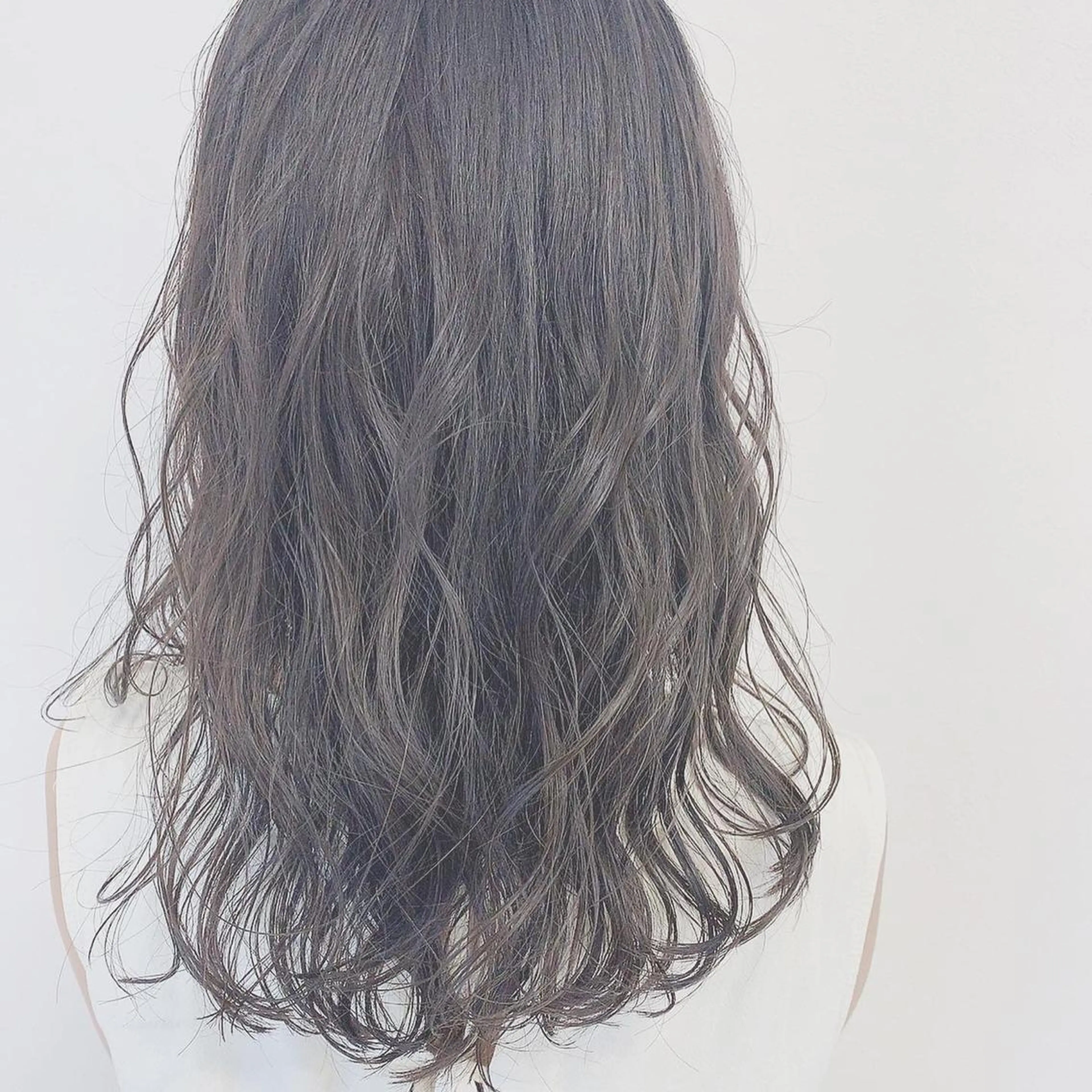 ミディアム カラー 🔵暗髪　特化🔵 梅田・増田のヘアスタイル