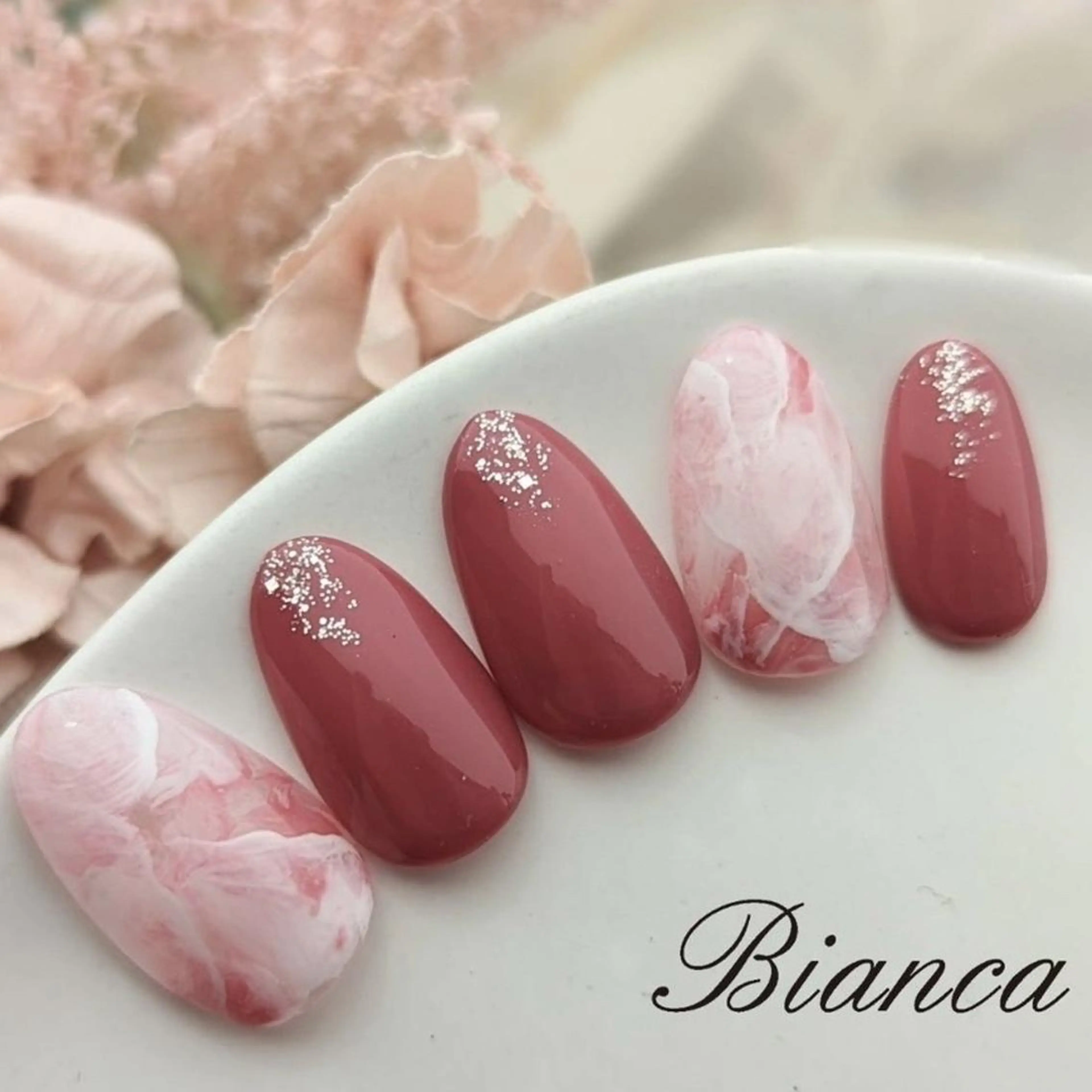 ネイル 入学式 卒業式 韓国ネイル マグネットネイル ニュアンスネイル Bianca TANAKAのネイルデザイン