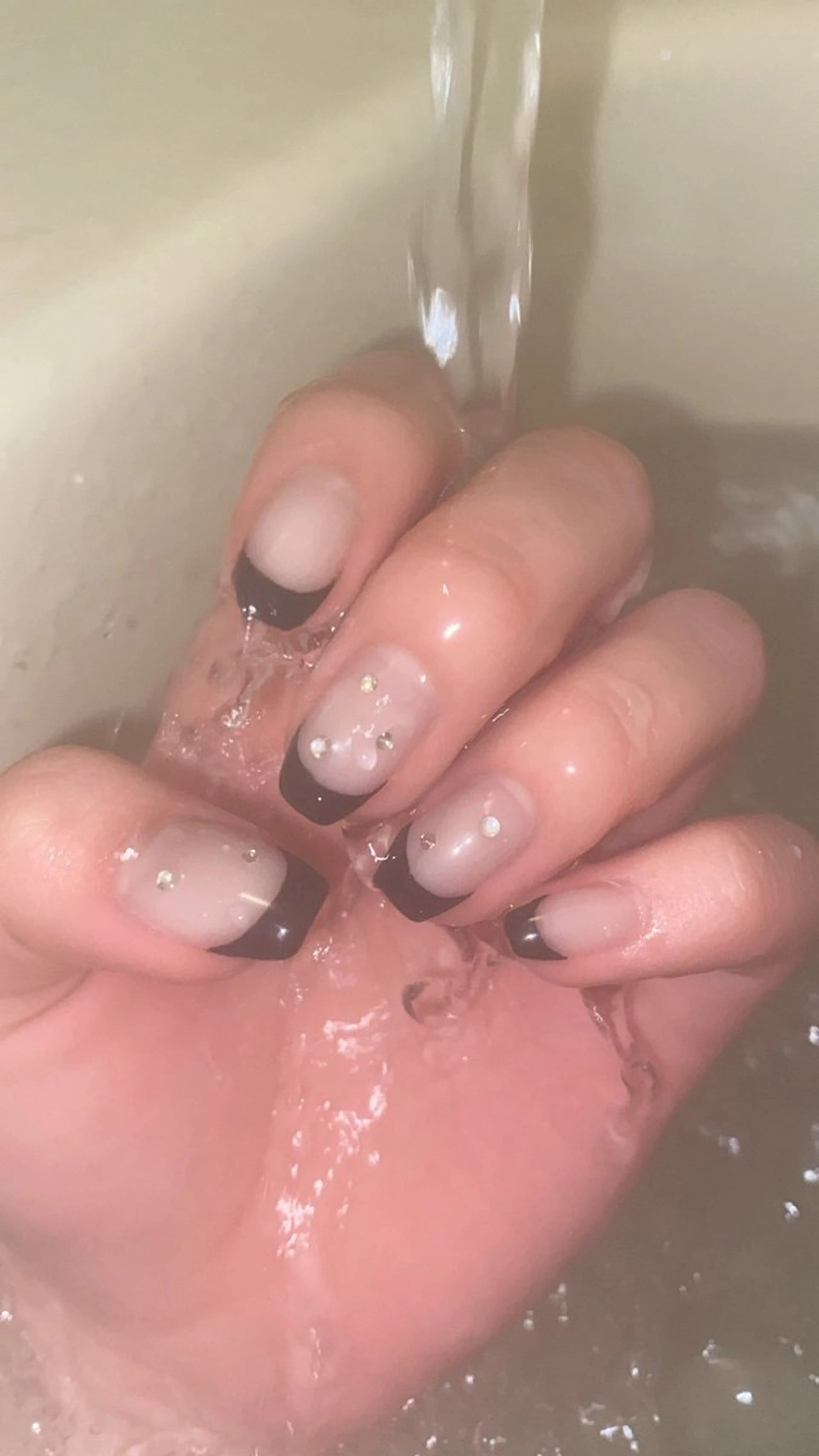 ネイル ストーンネイル ハンドネイル 江原 楓果のネイルデザイン