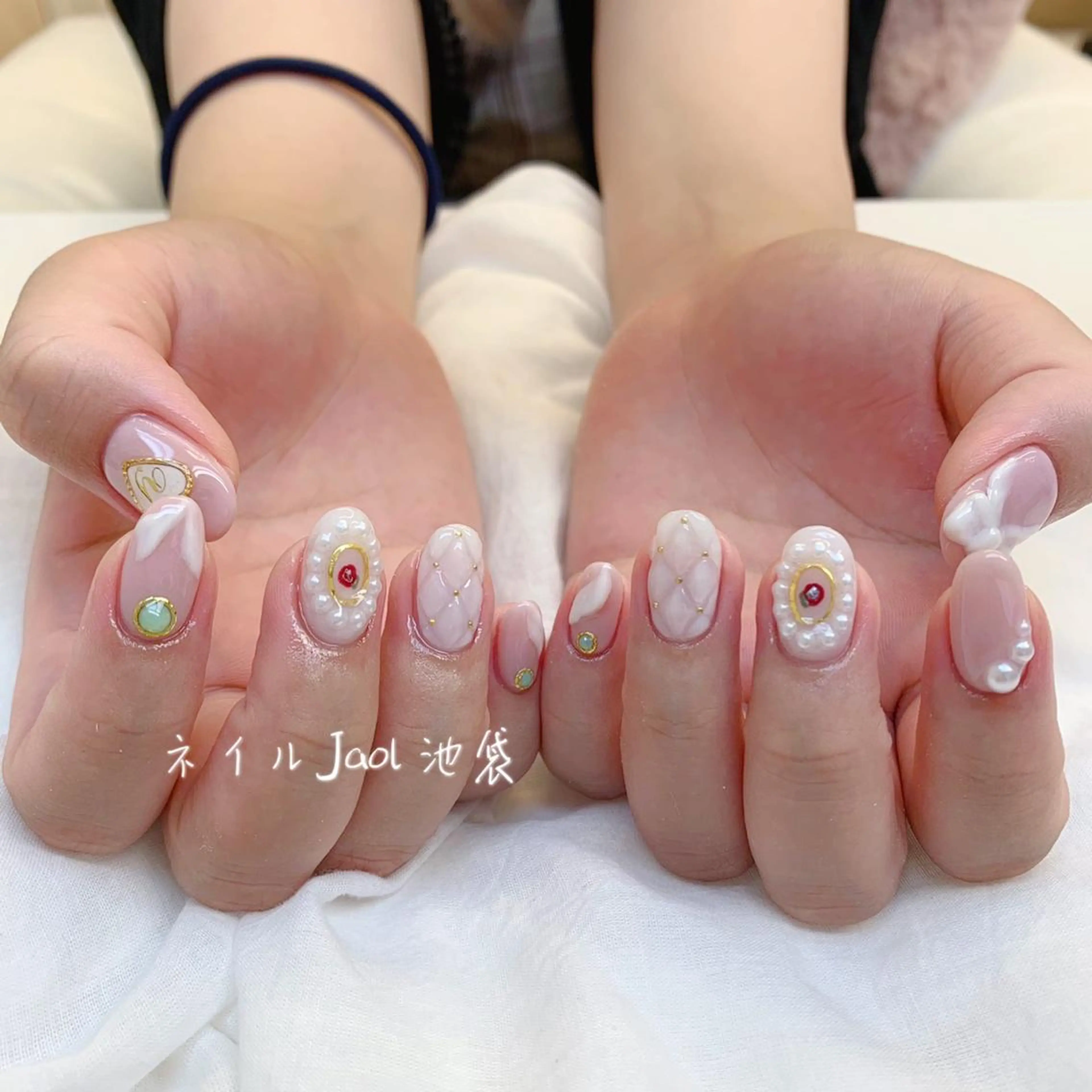 ミディアム nail jaol池袋店所属・ネイルJaol 池袋のネイルデザイン