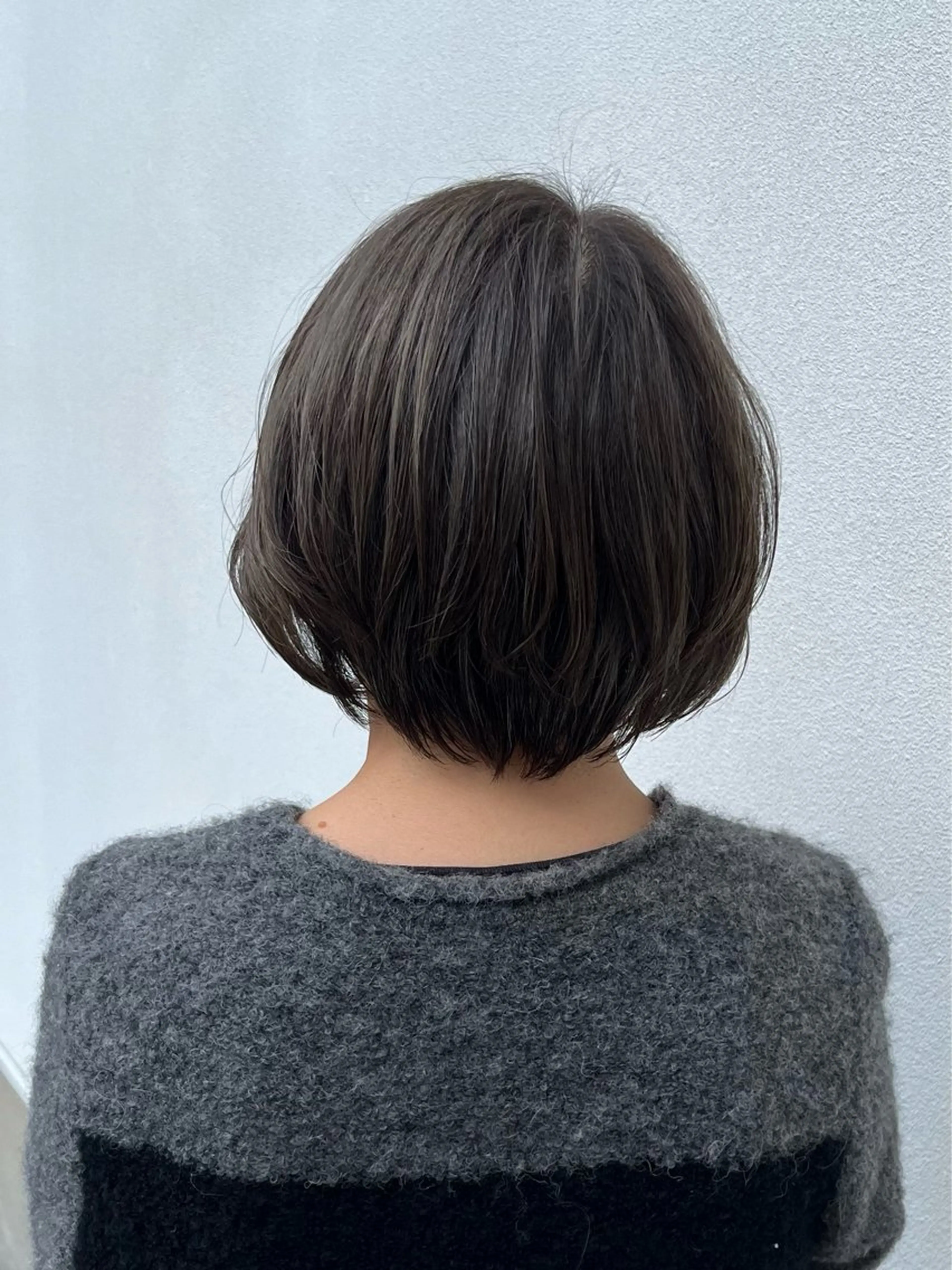 ショート ボブ 松岡 アユミ  berryのマツエク・マツパデザイン