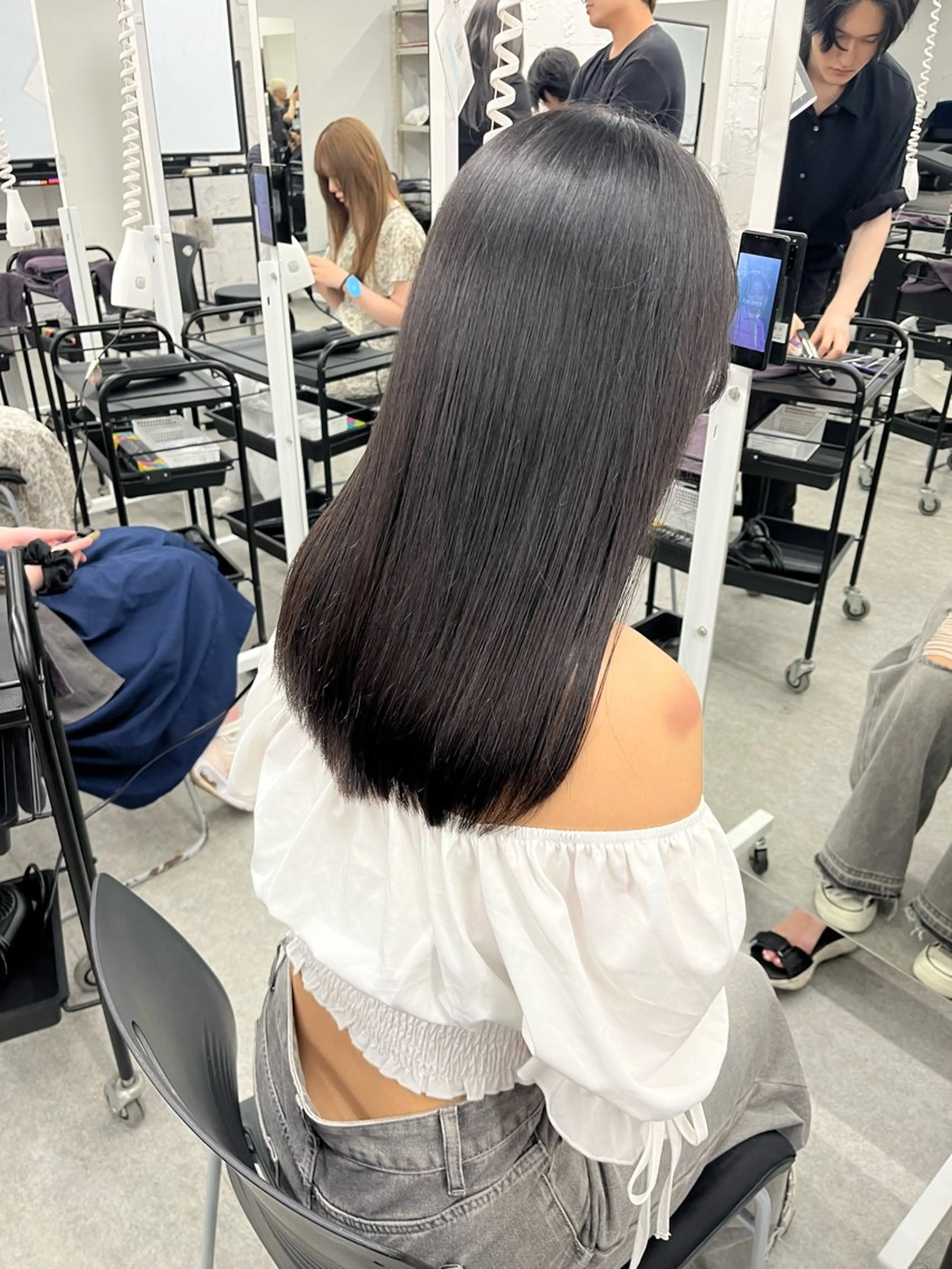 ロング カラー 赤み消し透明感🩶 銀座Ryota🩶のヘアスタイル