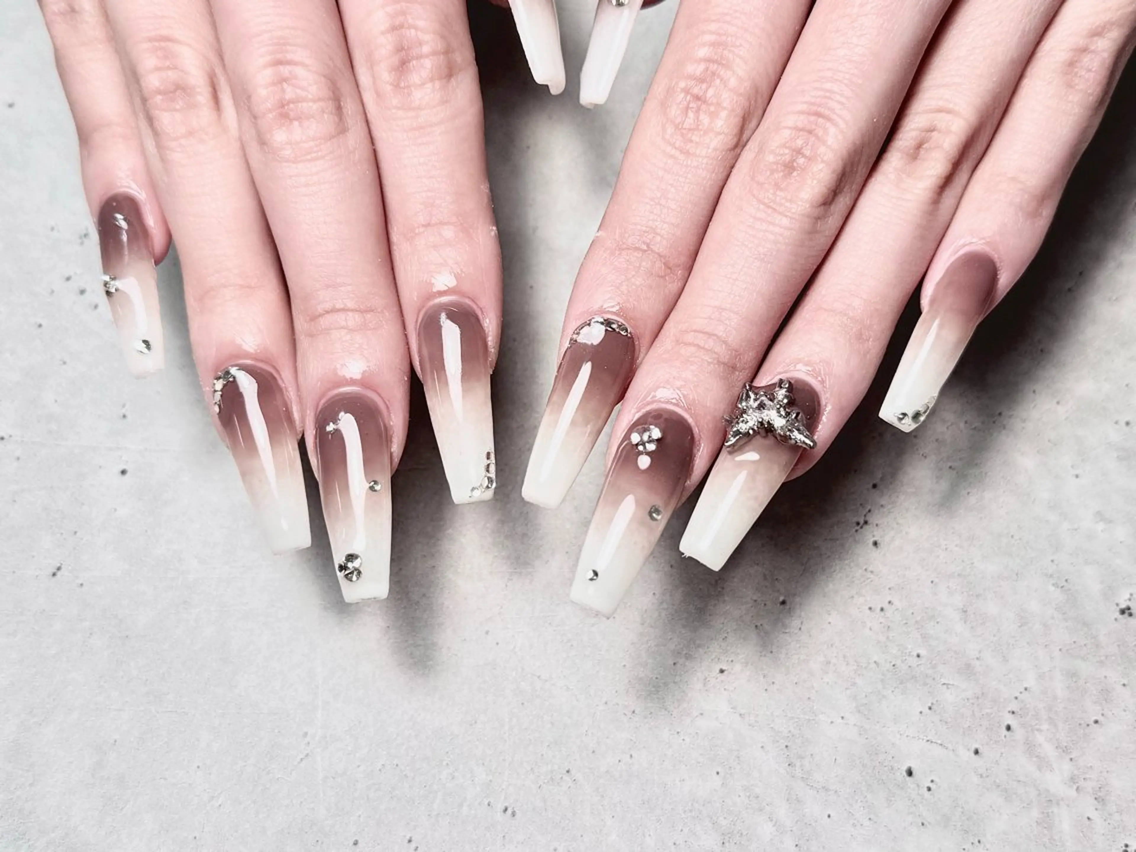 ネイル ハンドネイル 🤎Yun nail salon🤎のネイルデザイン