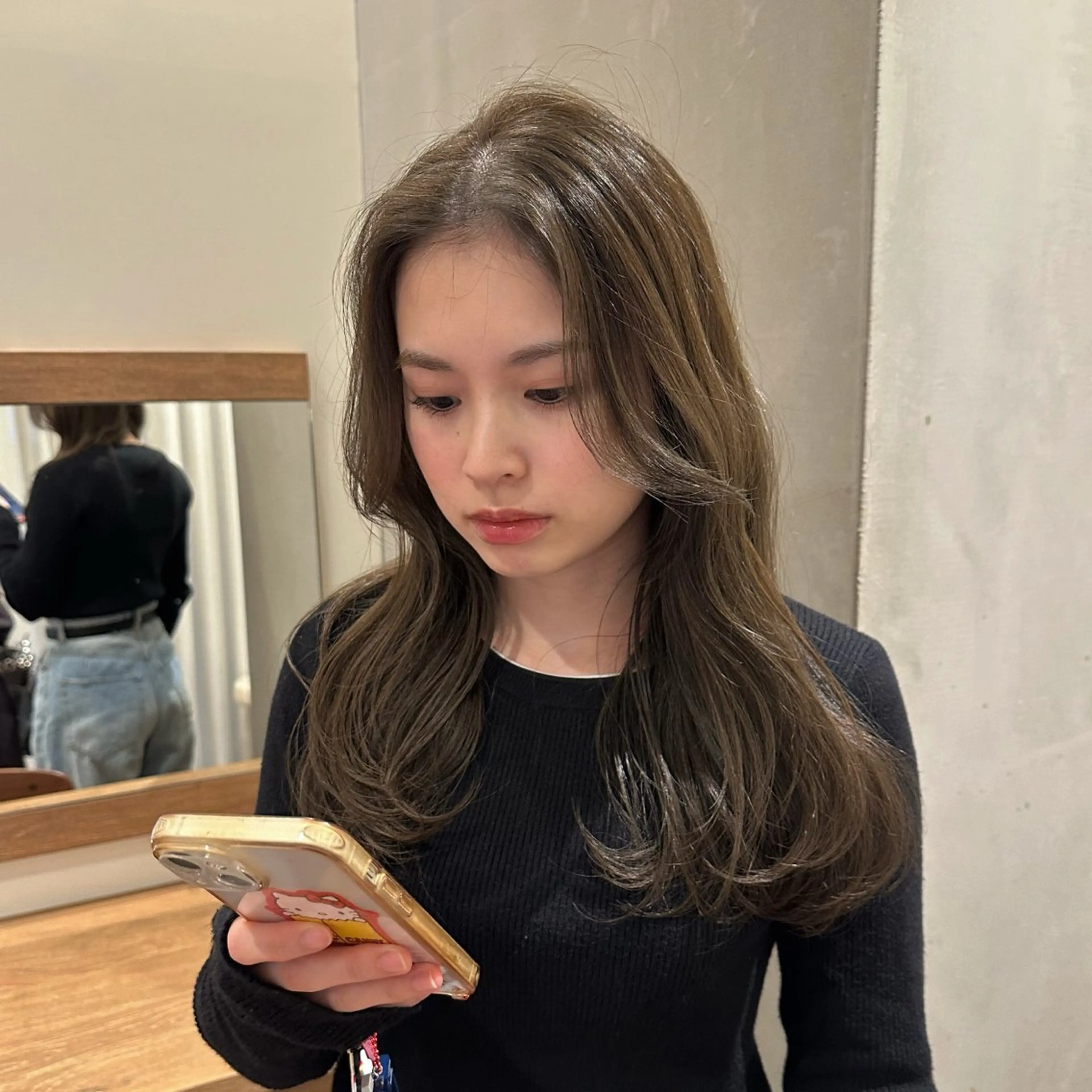 ロング カット ヘアカラー トリートメント ハタケナカ コトネのヘアスタイル