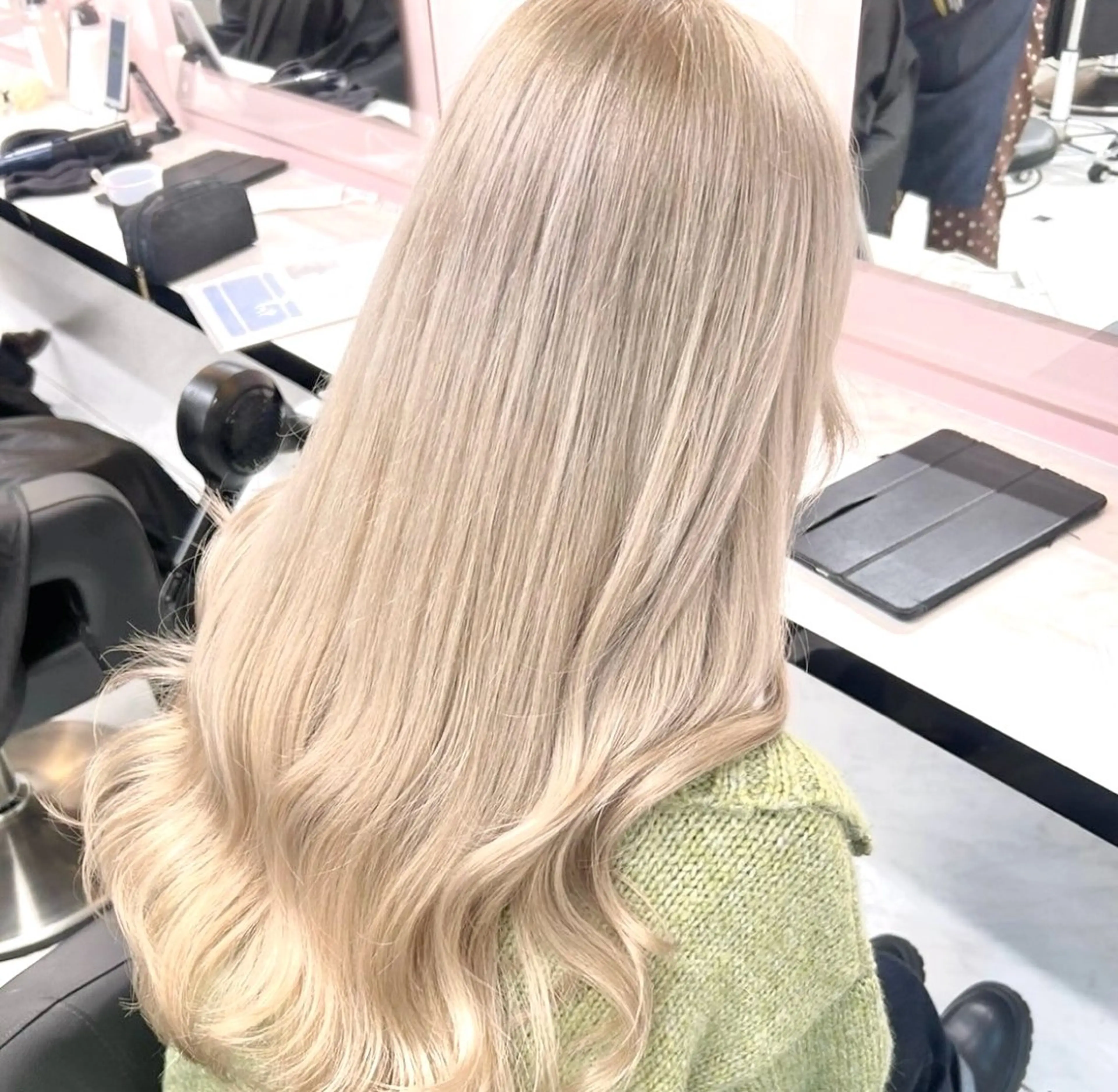 セミロング 🏹‪‪girlyト レンド‪モテヘア🏹のヘアスタイル