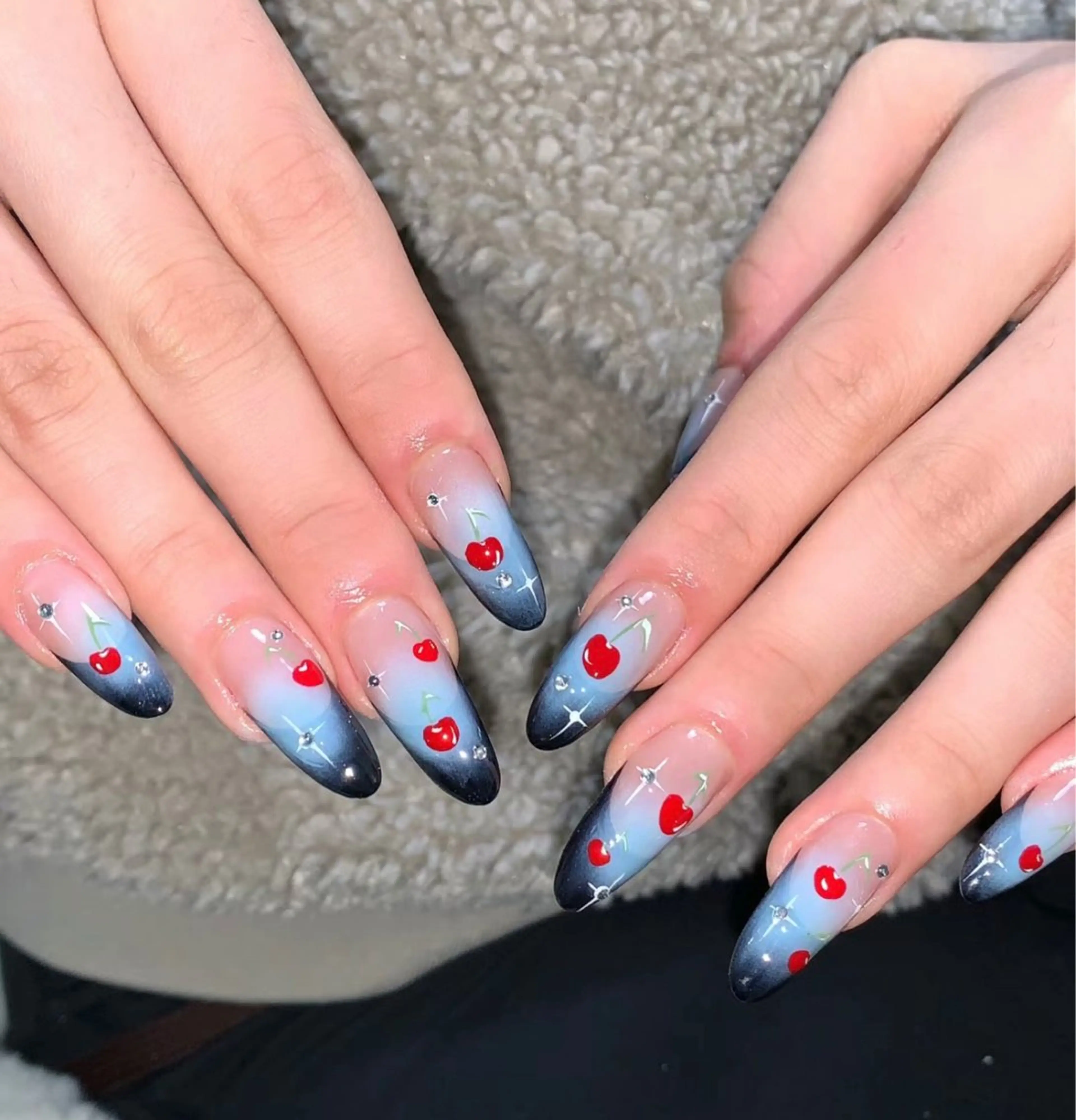 ネイル ハンドネイル ハンドケア 🍑 momo_nailのネイルデザイン