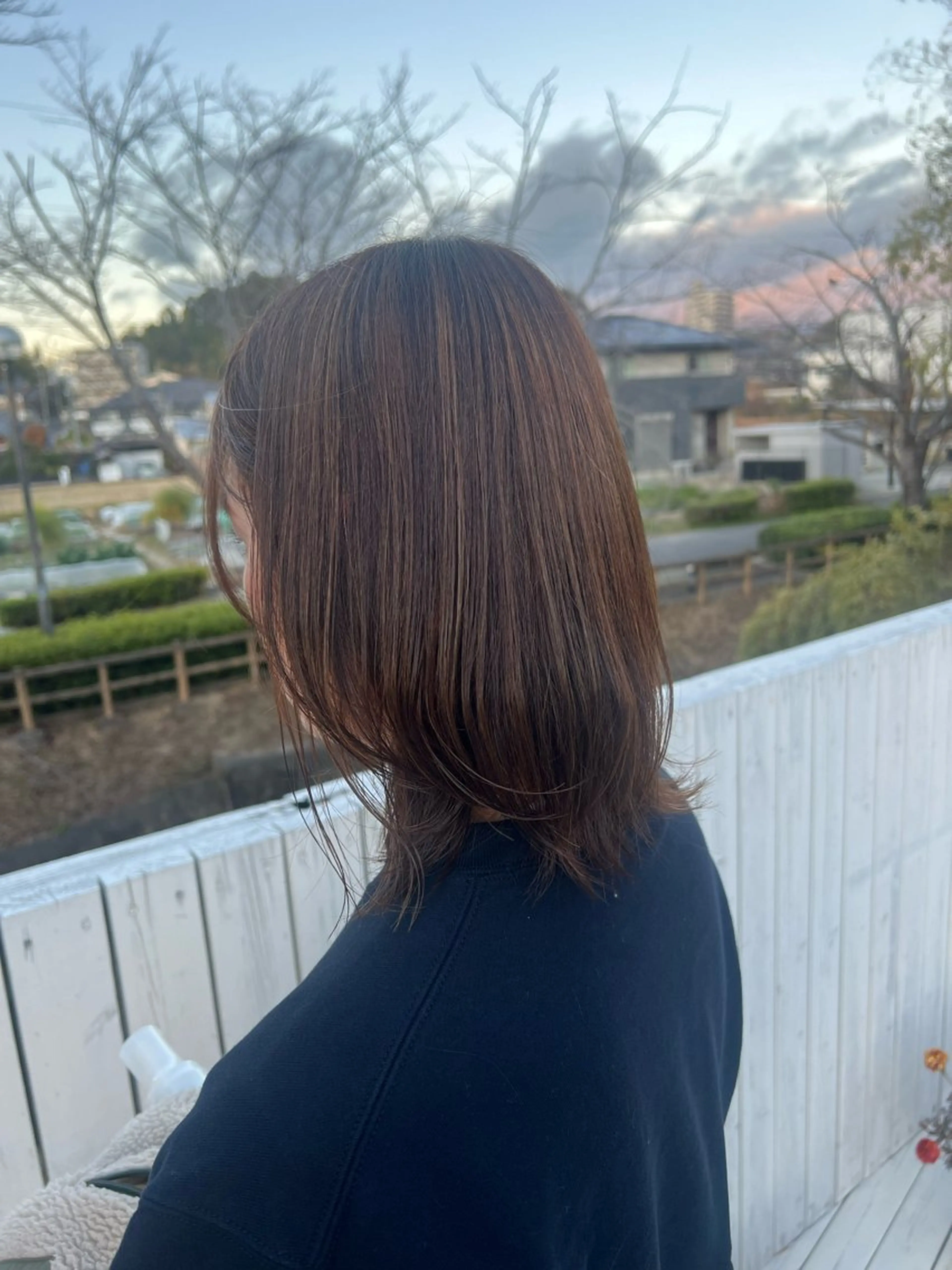 ミディアム ハイライト 吉田 咲樹のヘアスタイル