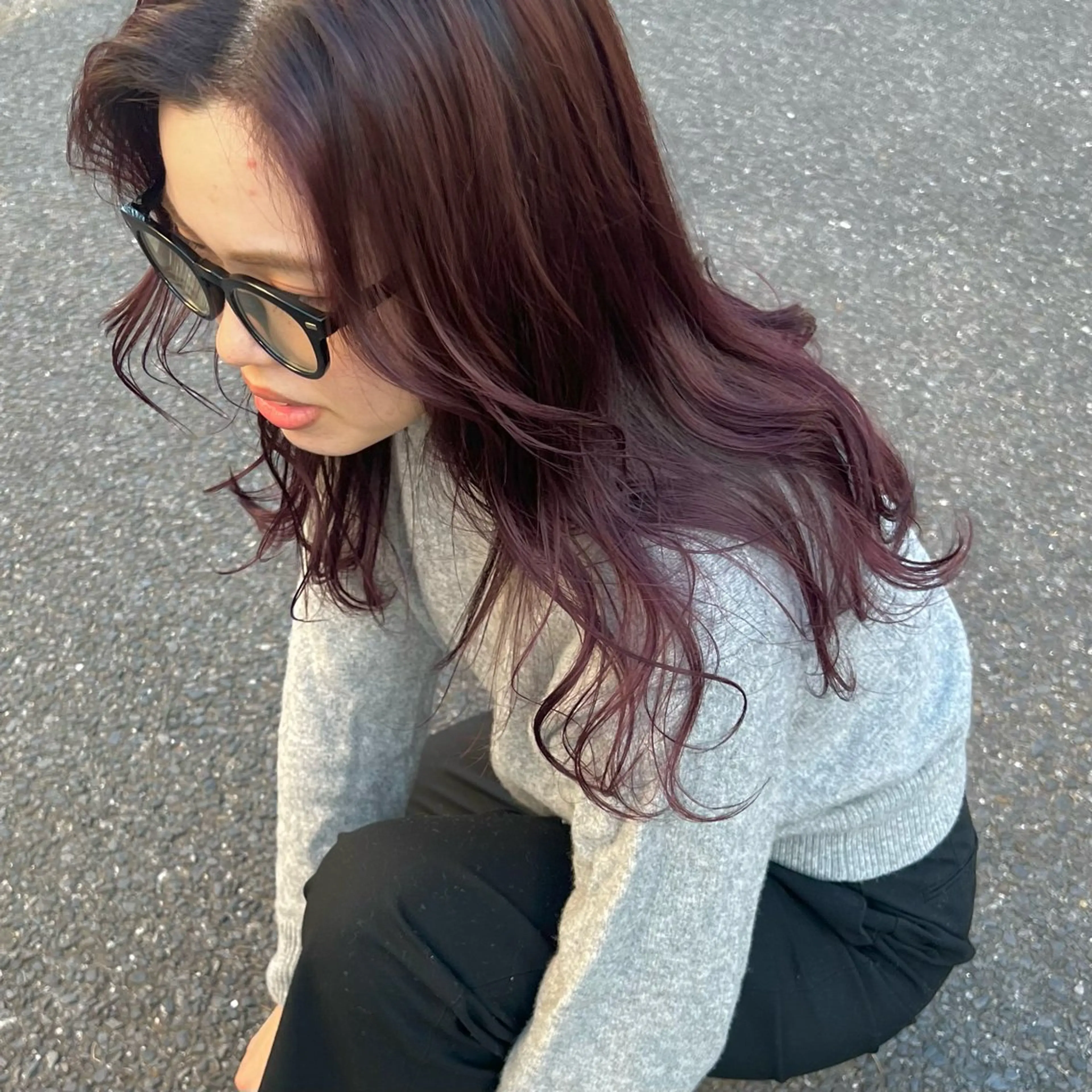 ミディアム カラー ボルドーカラー ラベンダーカラー ラベンダーピンク ピンクカラー レッドカラー 大久保 佳那のヘアスタイル