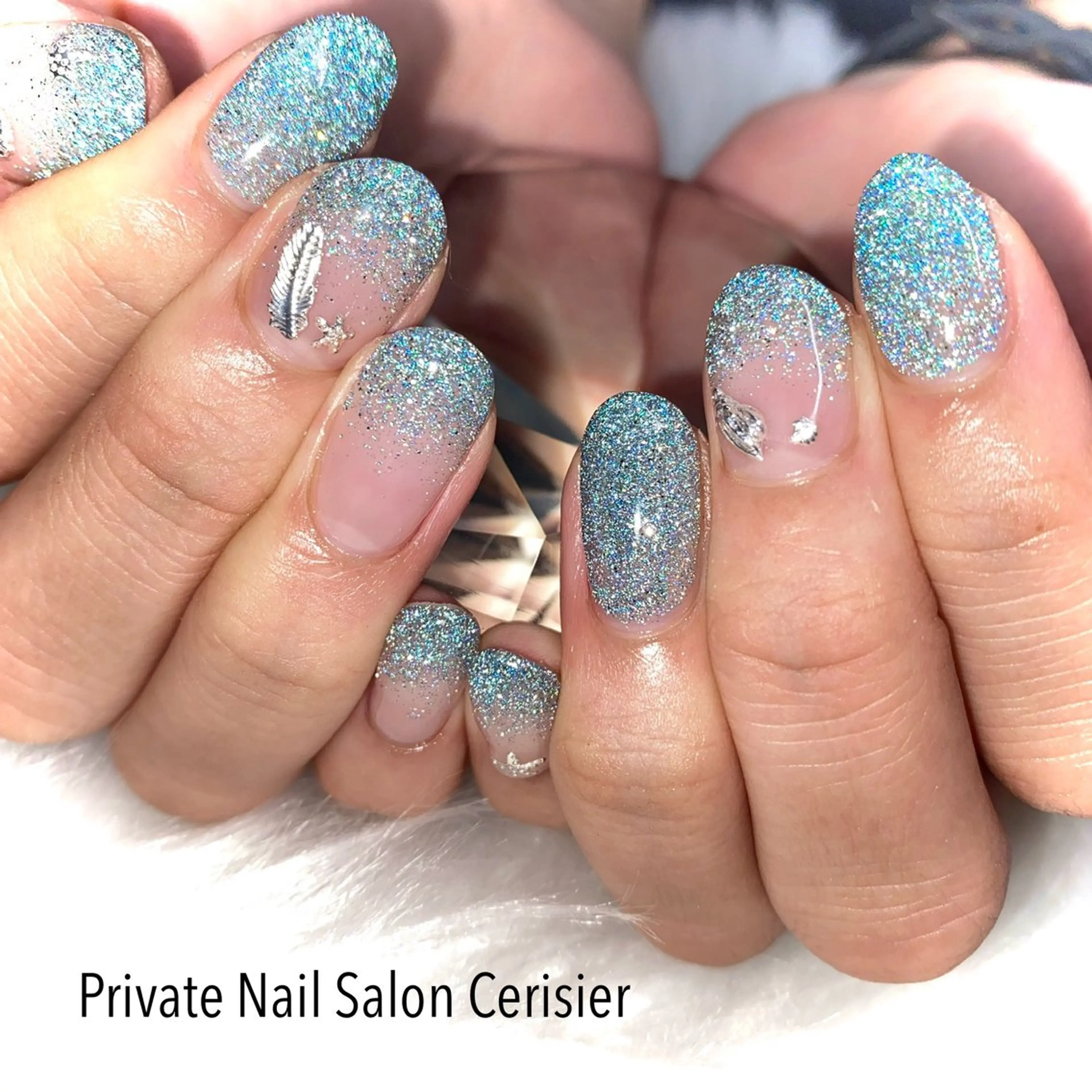 ネイル フラッシュネイル キラキラネイル ハンドネイル Honda Kaoriのネイルデザイン