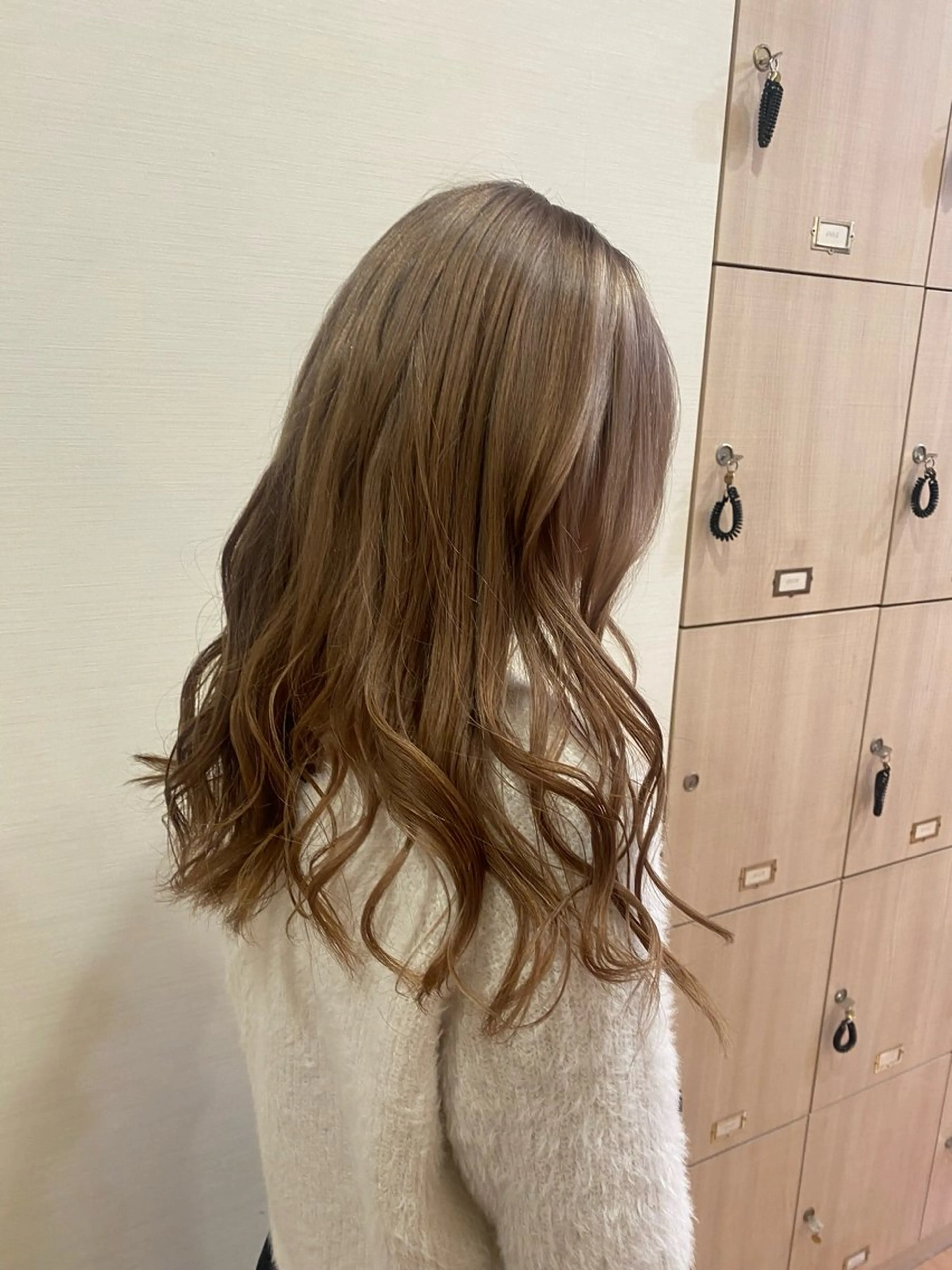 ロング 【PDfino大通】 サクラ.のヘアスタイル