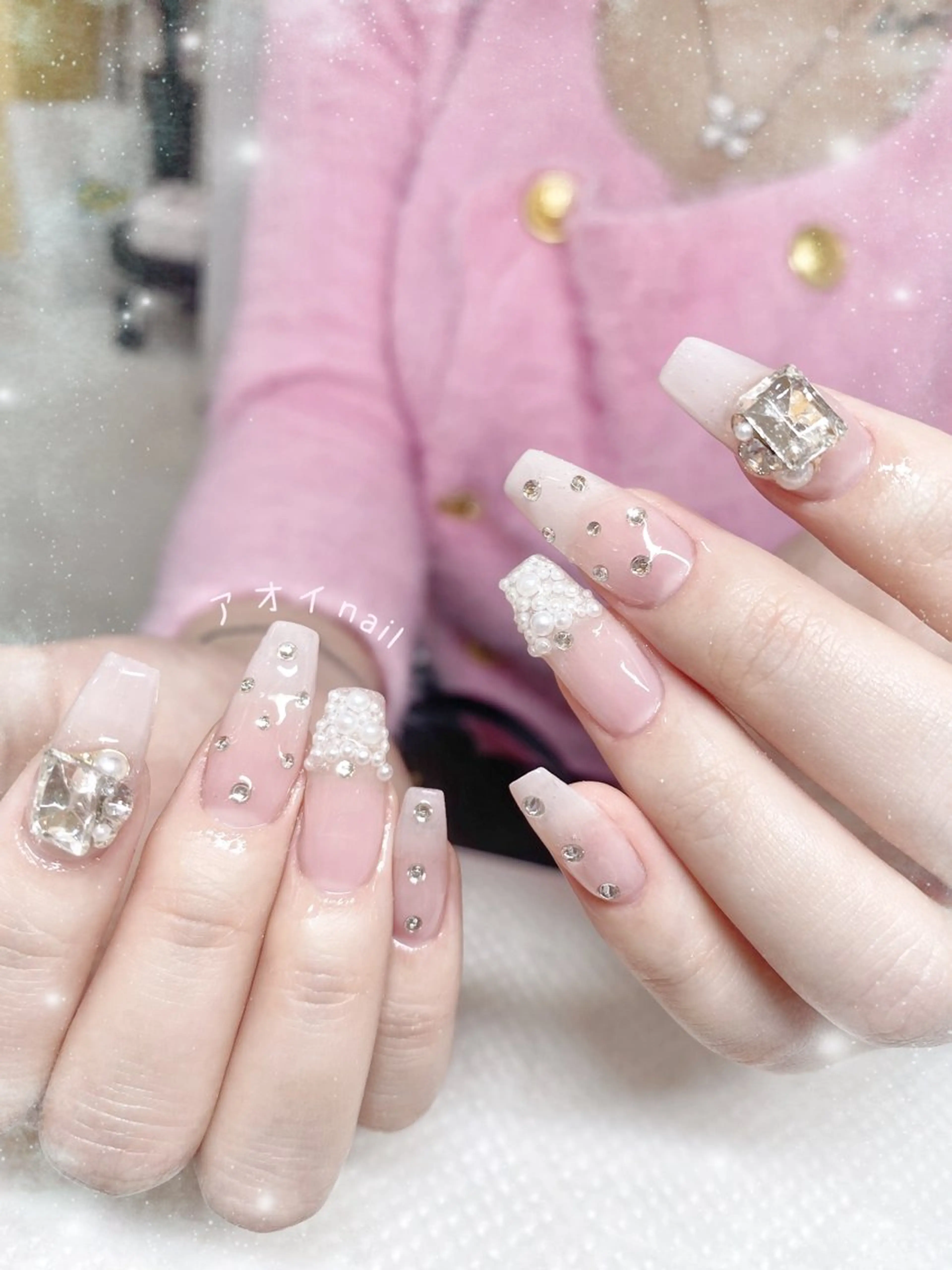 ネイル LEDアイラッシュ ∩_∩アオイのマツエク・マツパデザイン