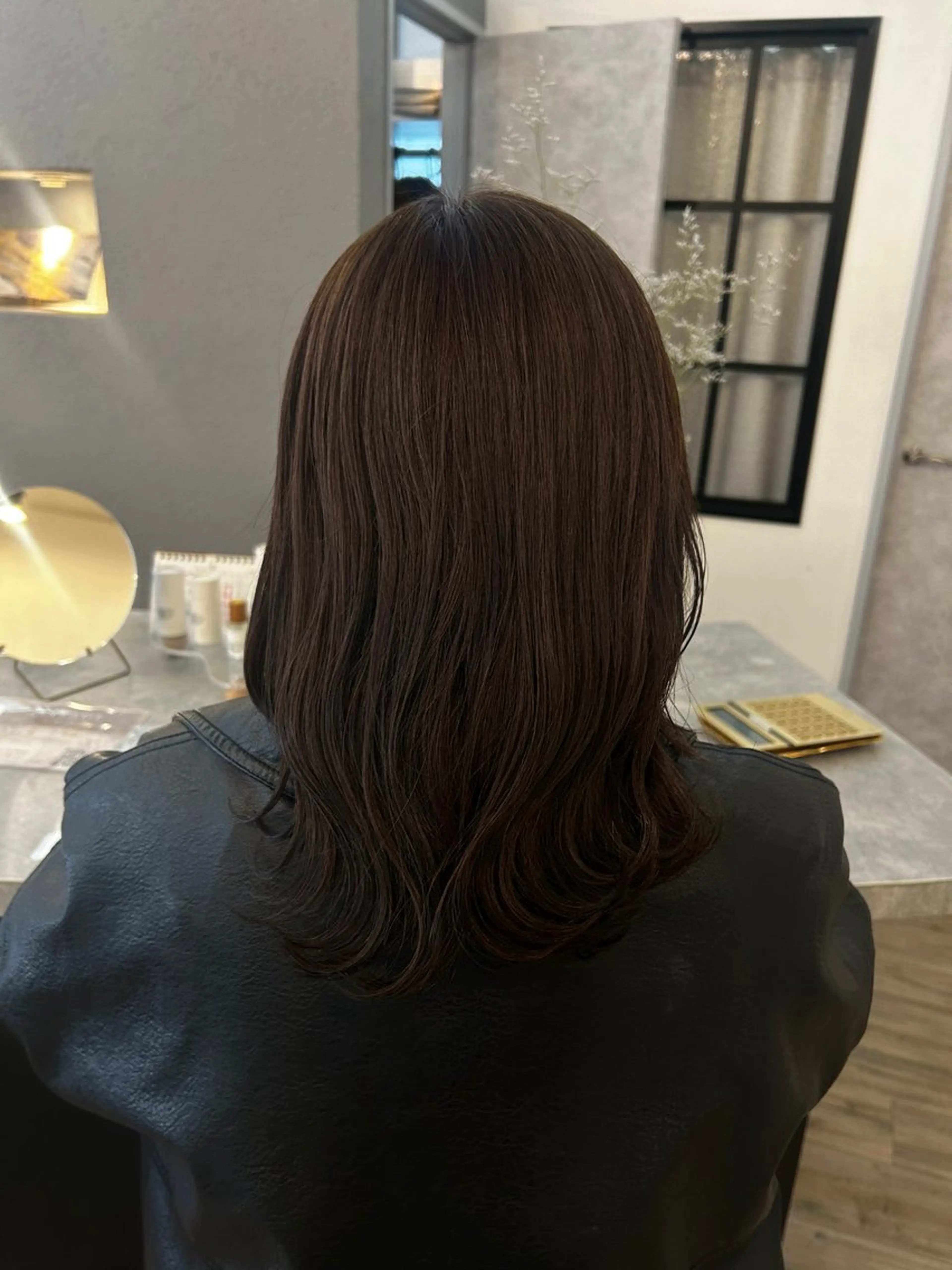 ミディアム カラー ブリーチ／ヘアセット 🪞🌙minamiのヘアスタイル