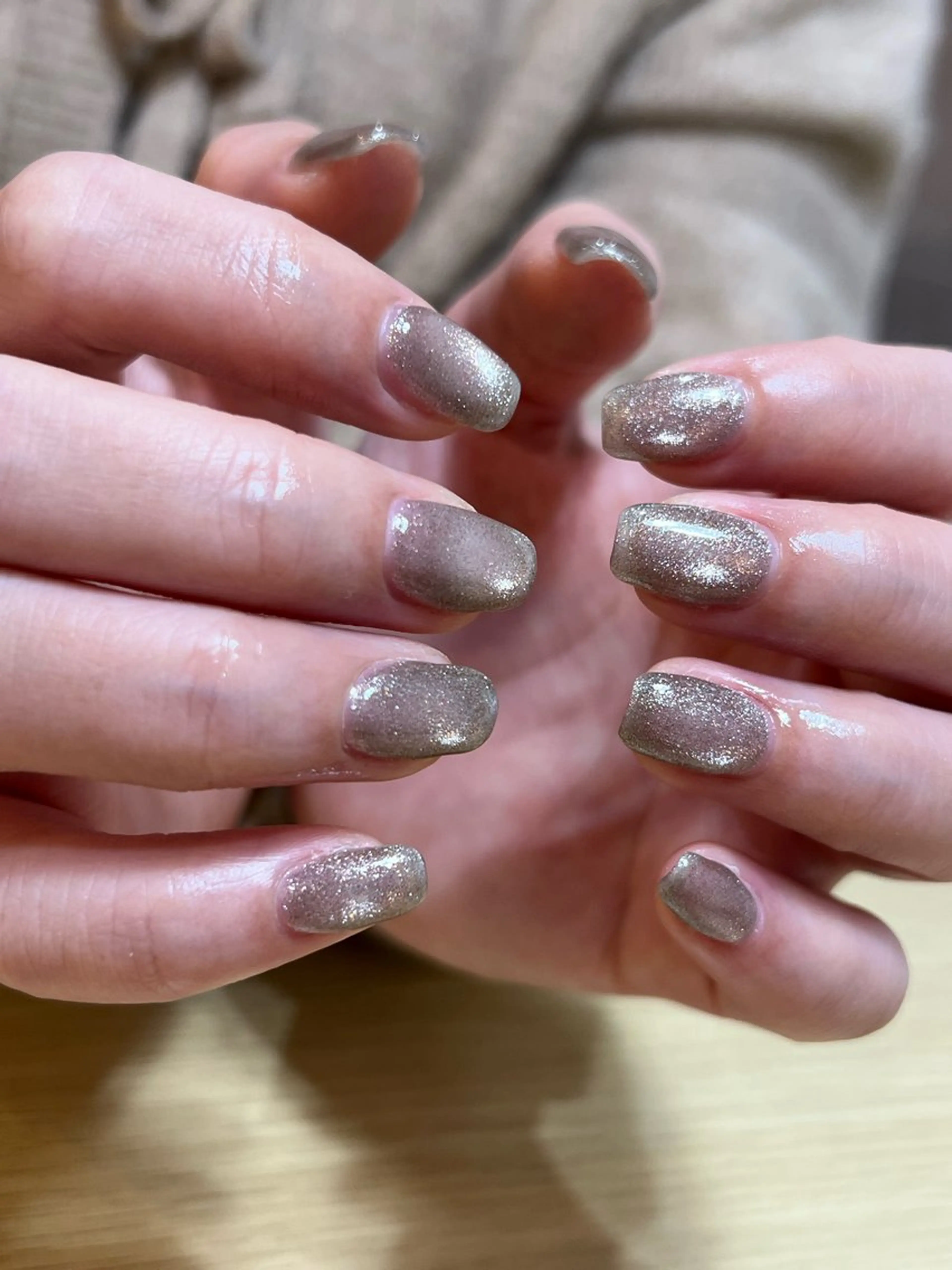 ネイル ゴールド ハンドネイル U.Ni nail所属・★MIKI ☆Jr.ネイリストのネイルデザイン