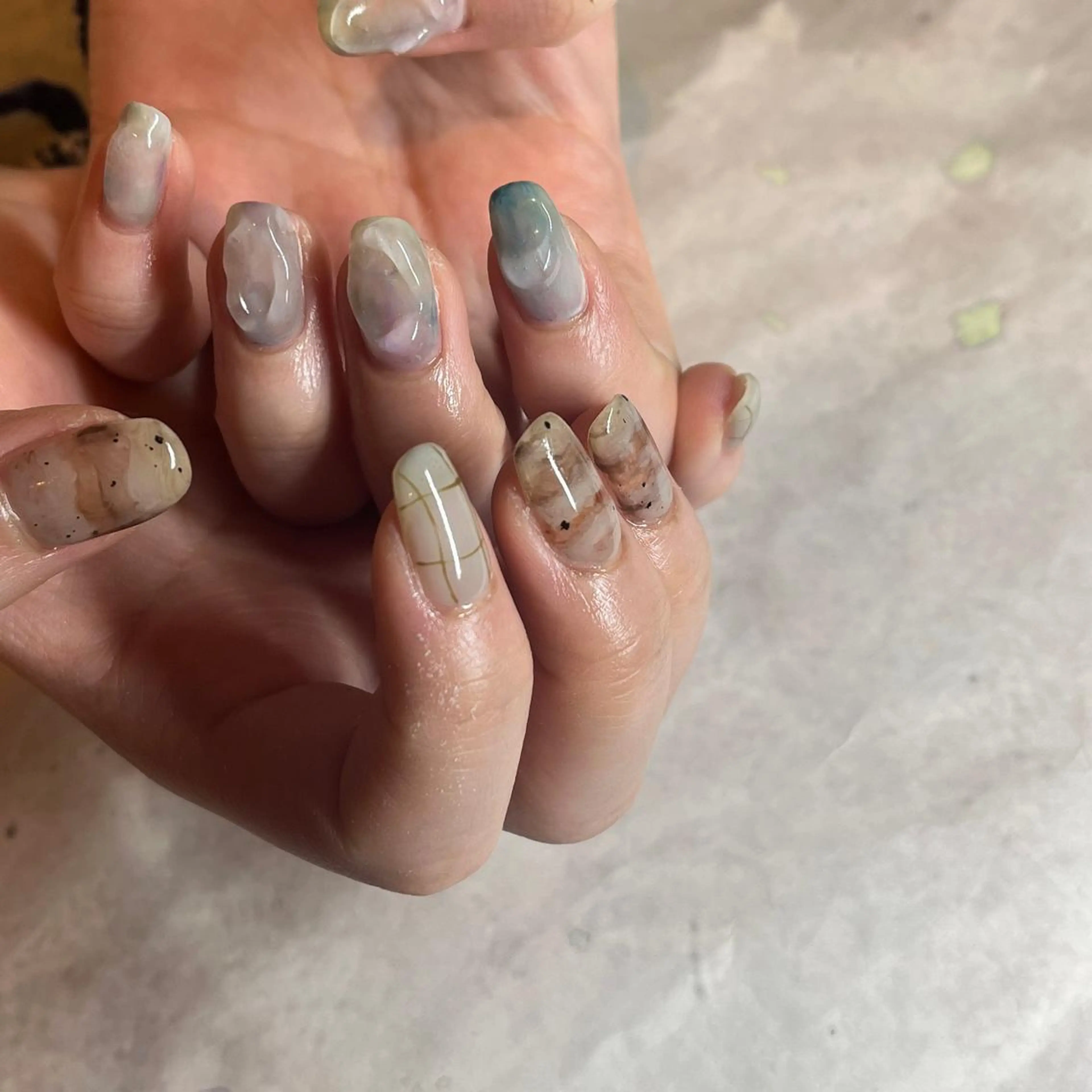 ネイル ニュアンスネイル ぷっくりネイル フリーランス¨̮⃝ ネイリストOKADAのネイルデザイン