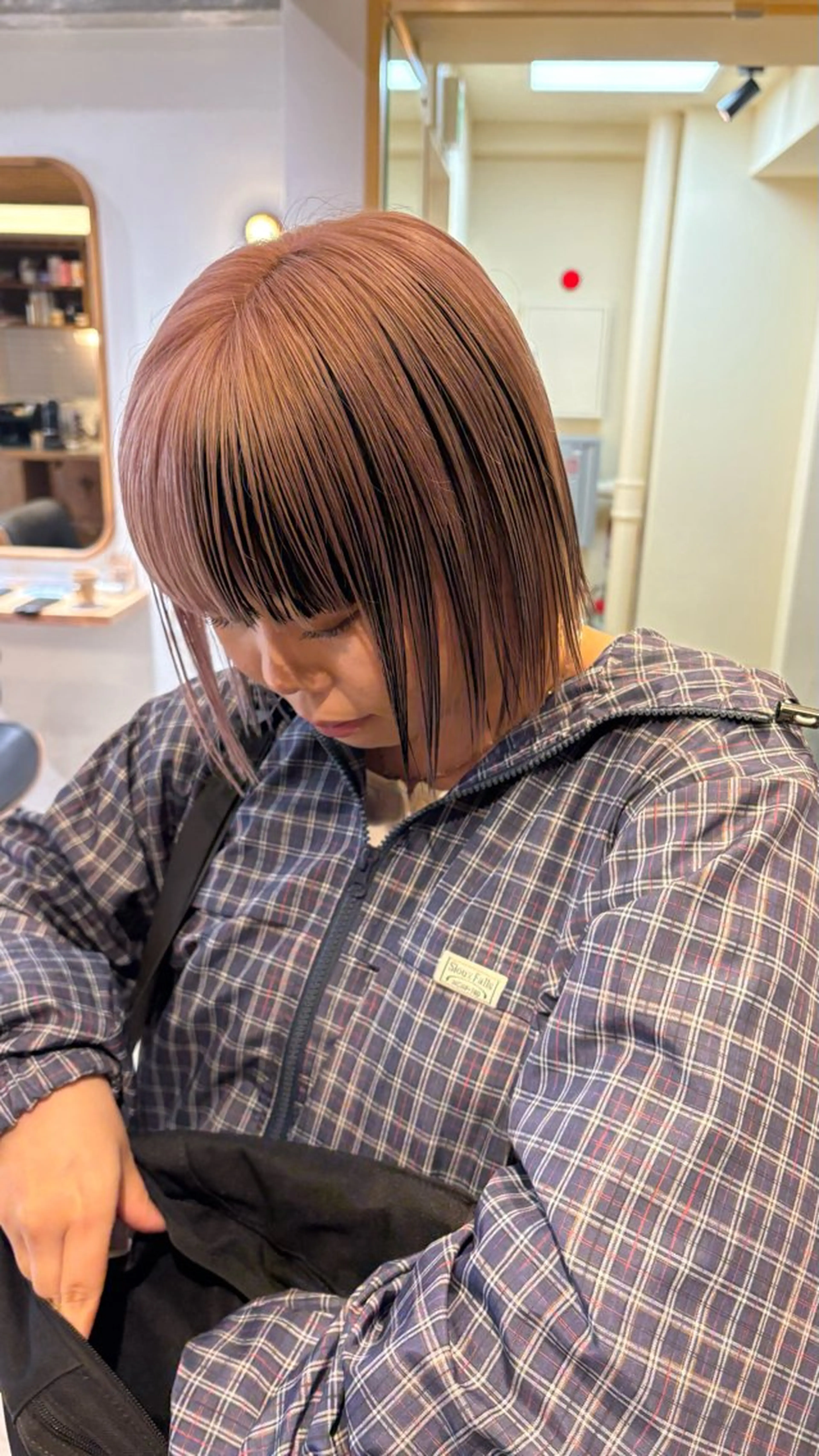 ショート カラー パ ルのヘアスタイル