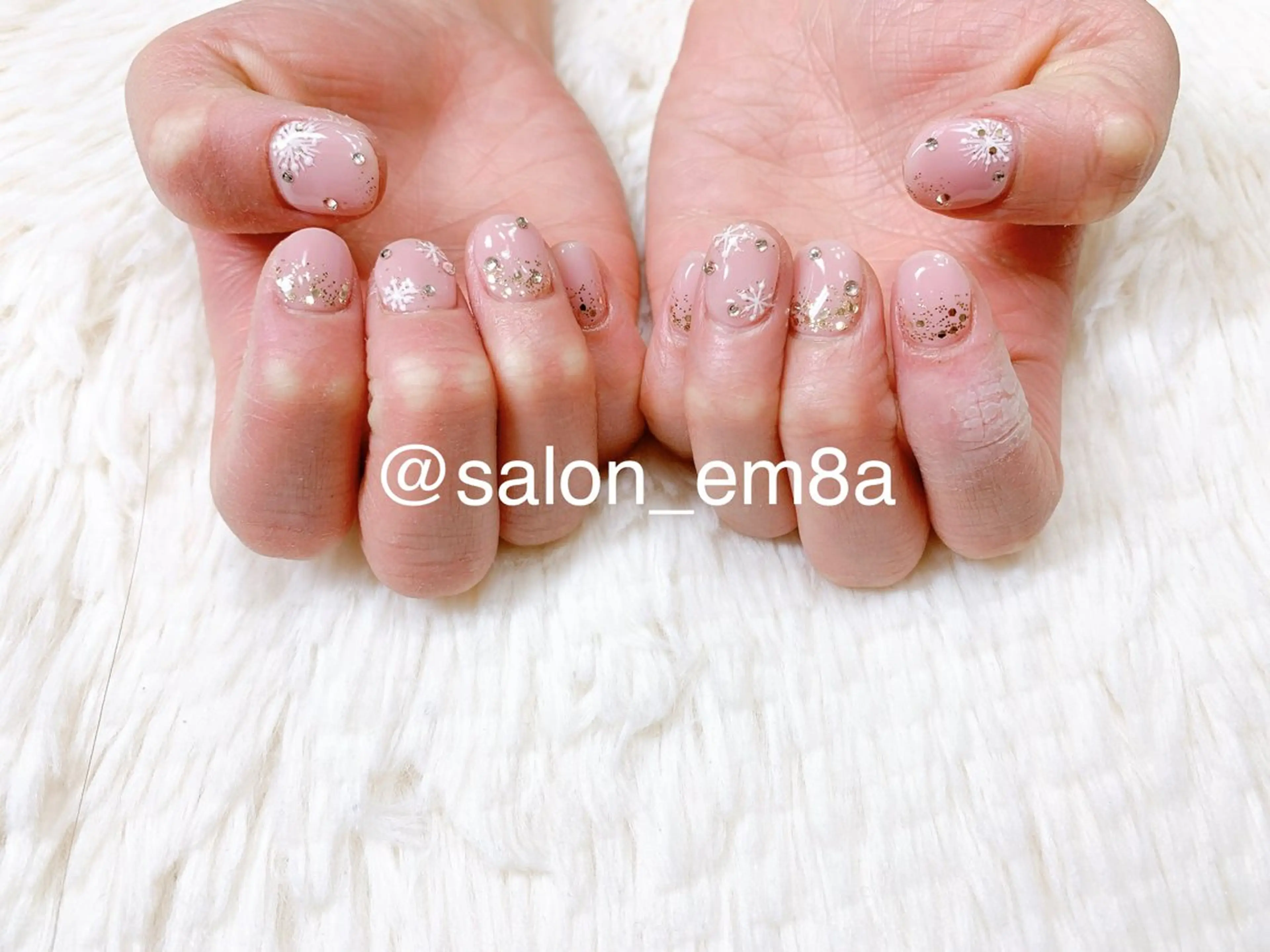 ネイル ジェルネイル 持ち込み salon EM&A emiのネイルデザイン