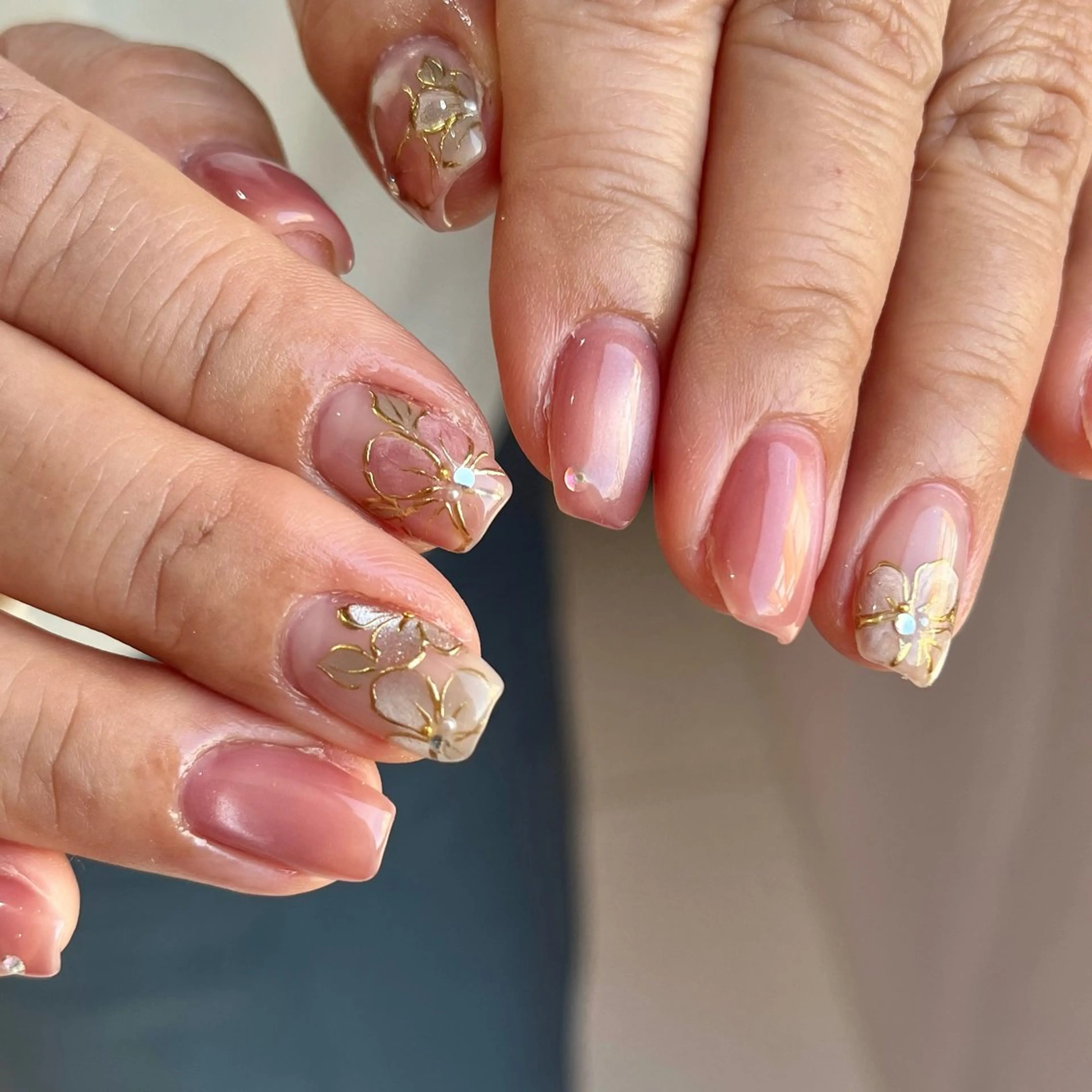 ネイル アートネイル フラワーネイル 春ネイル ハンドネイル CLALA MIYUのネイルデザイン