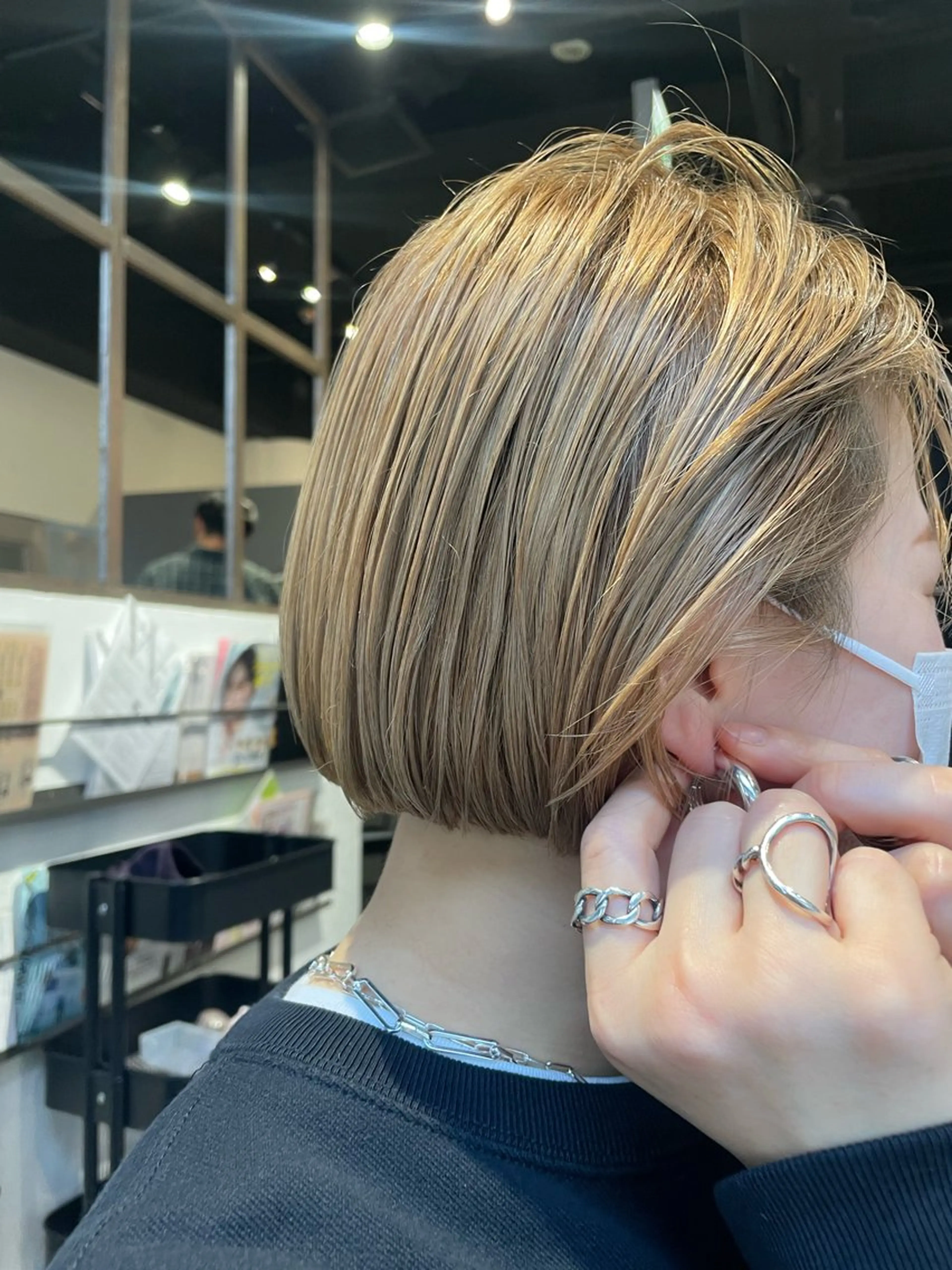 ショート 秋山 裕香のヘアスタイル