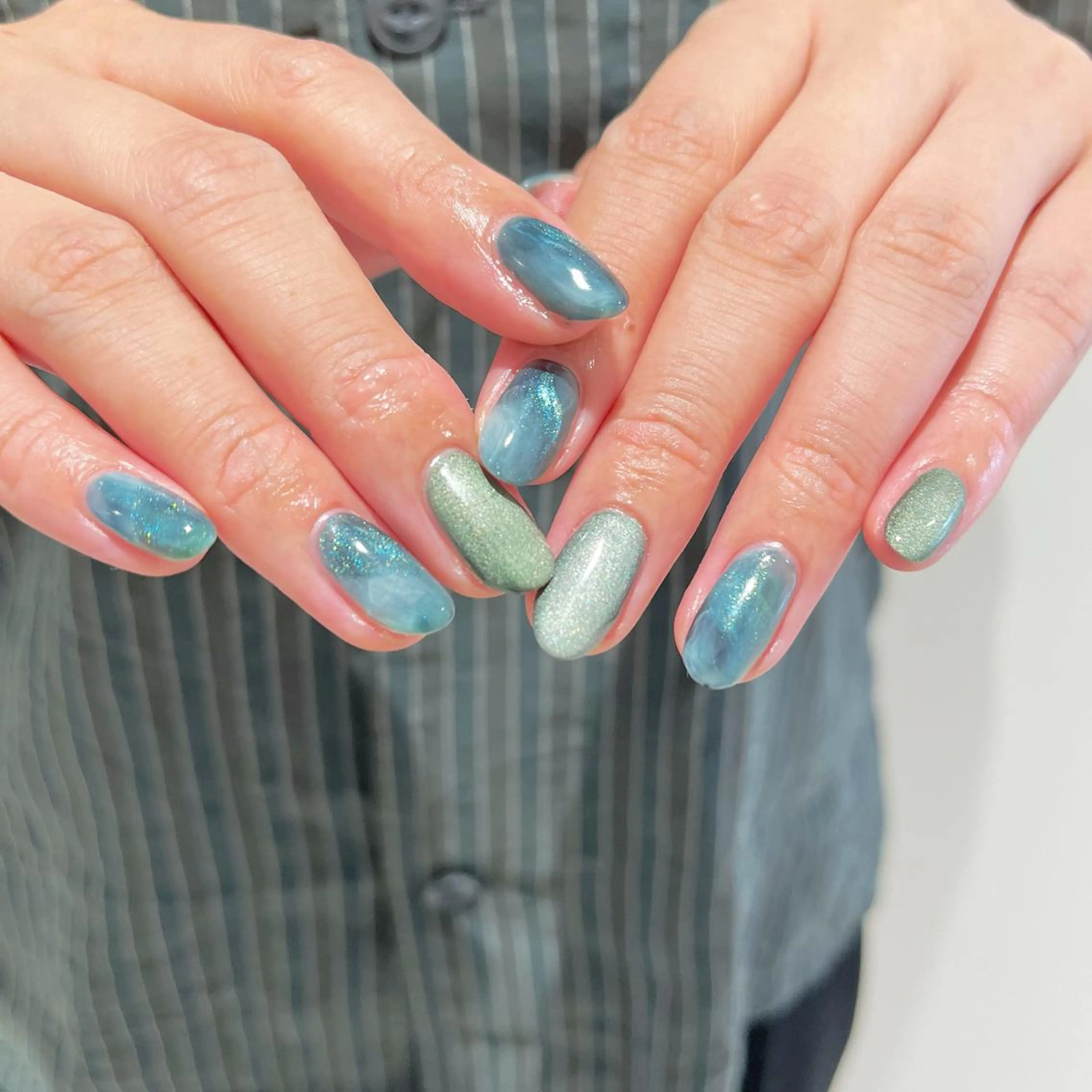 ネイル mano+所属・砂田 はるかのネイルデザイン