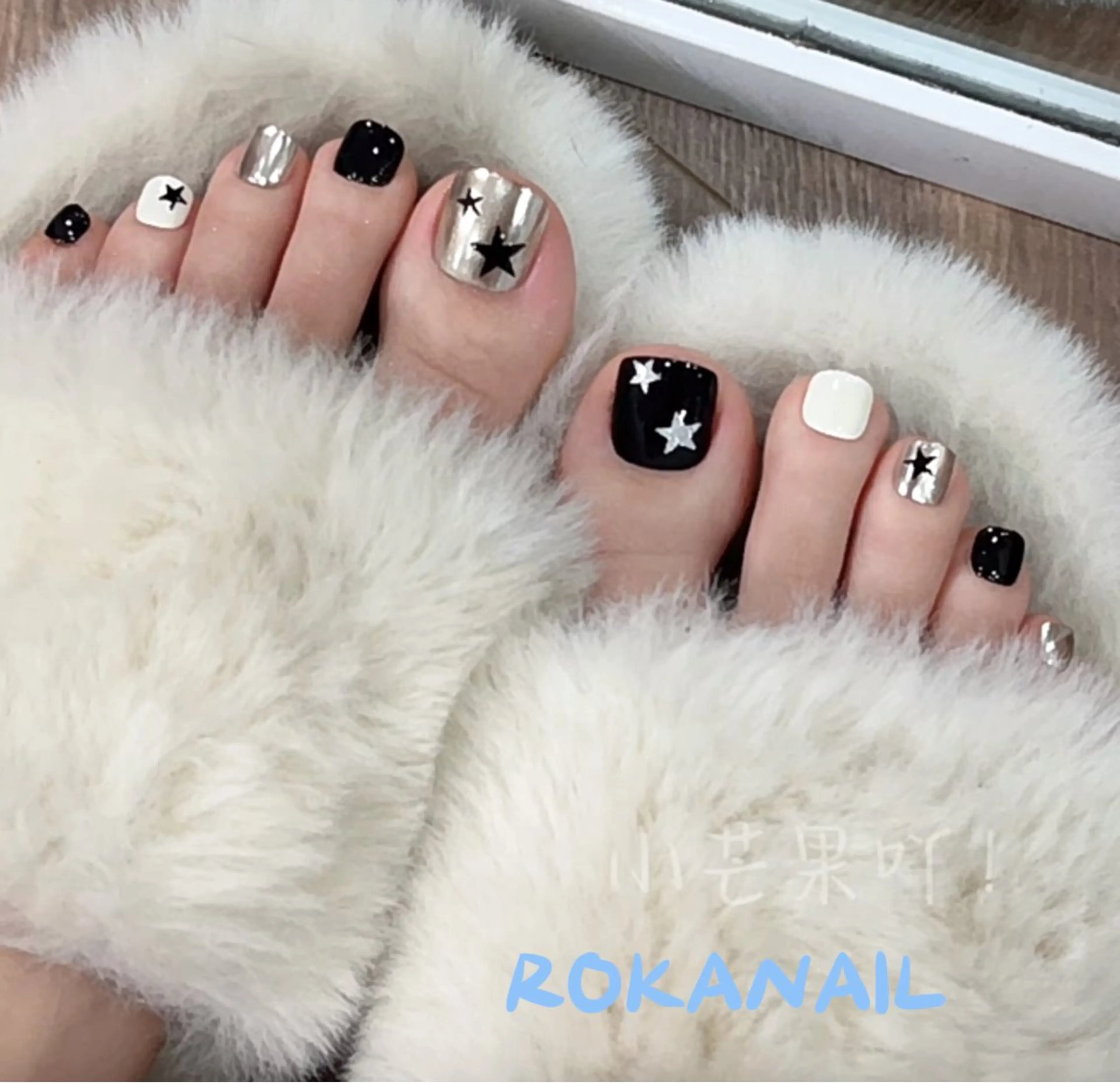 ネイル フットネイル 長さだし専門店 ROKANAILのネイルデザイン