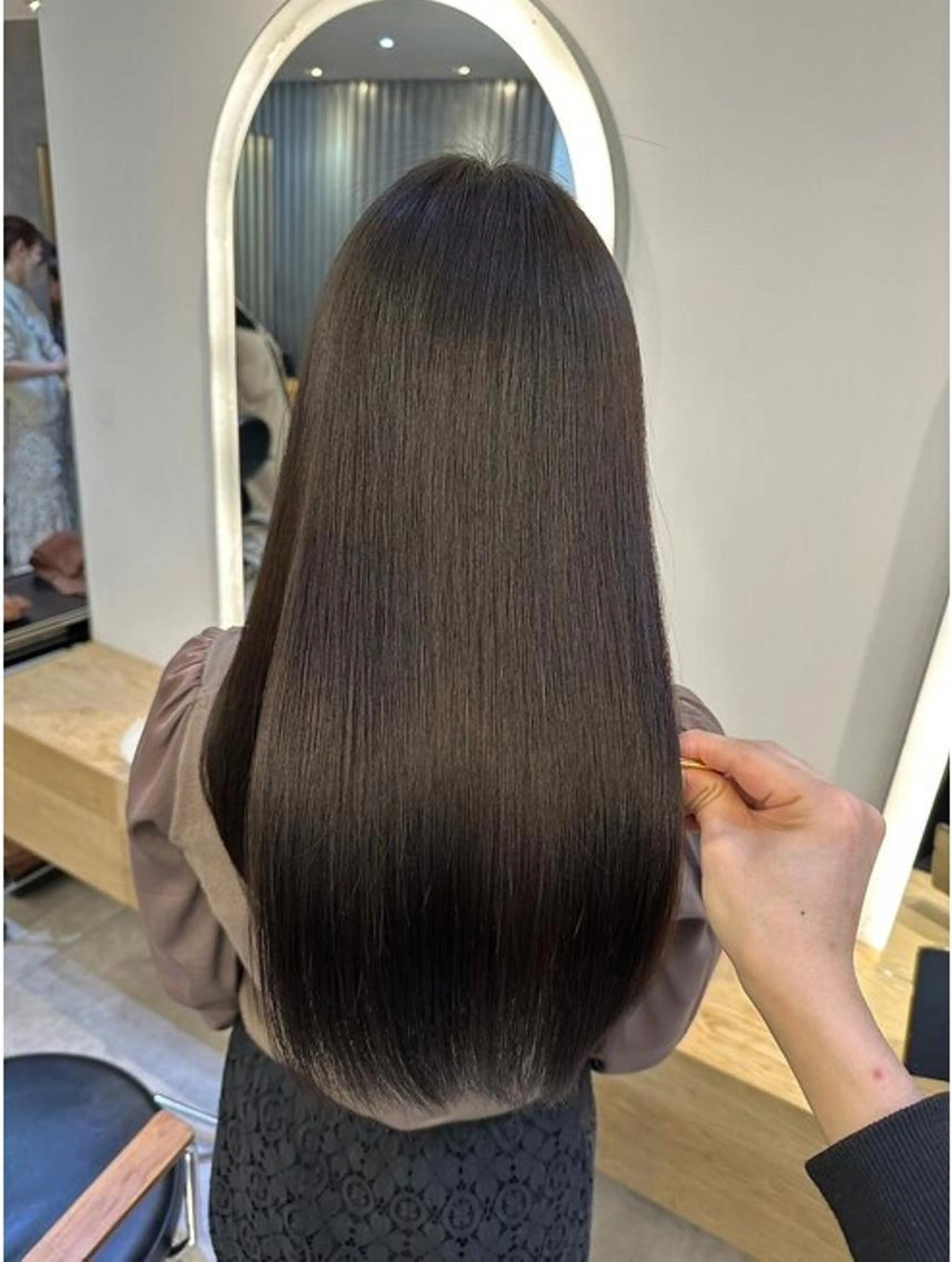 ✨美髪ストレート+似合わせカット+髪質改善トリートメントの写真